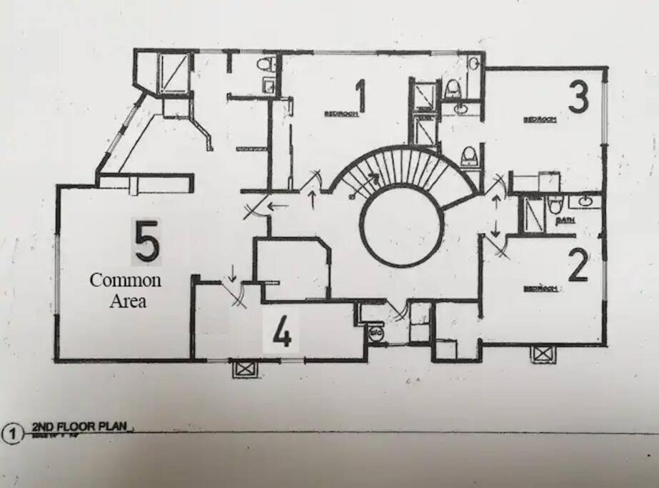 Entire Second Flr - Santa Monica Luxury