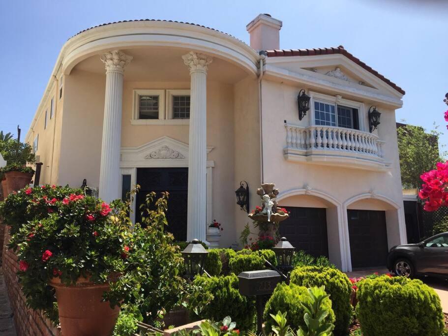 Entire Second Flr - Santa Monica Luxury Holiday home
