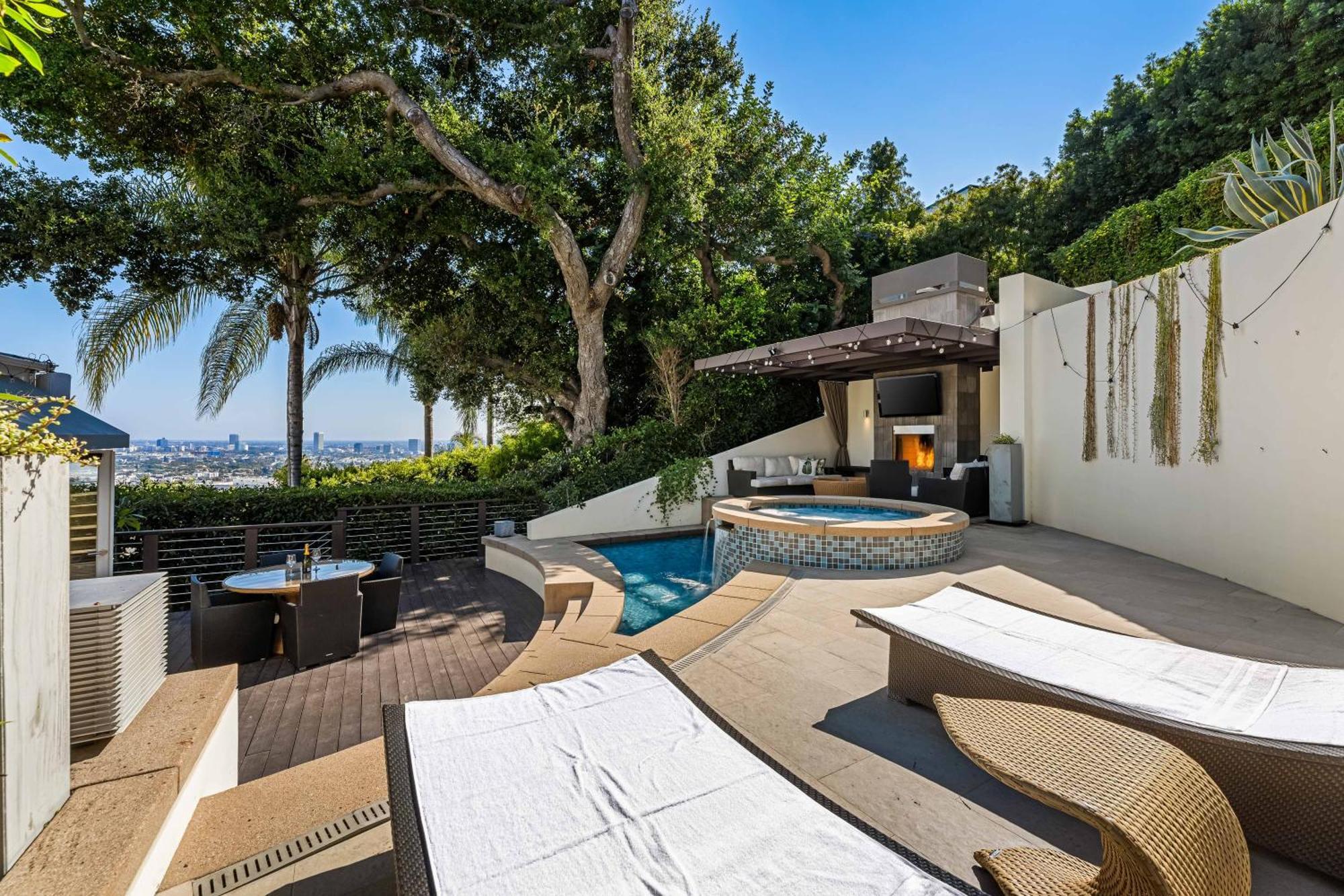 West Hollywood Hills Jacuzzi And Beautiful View *