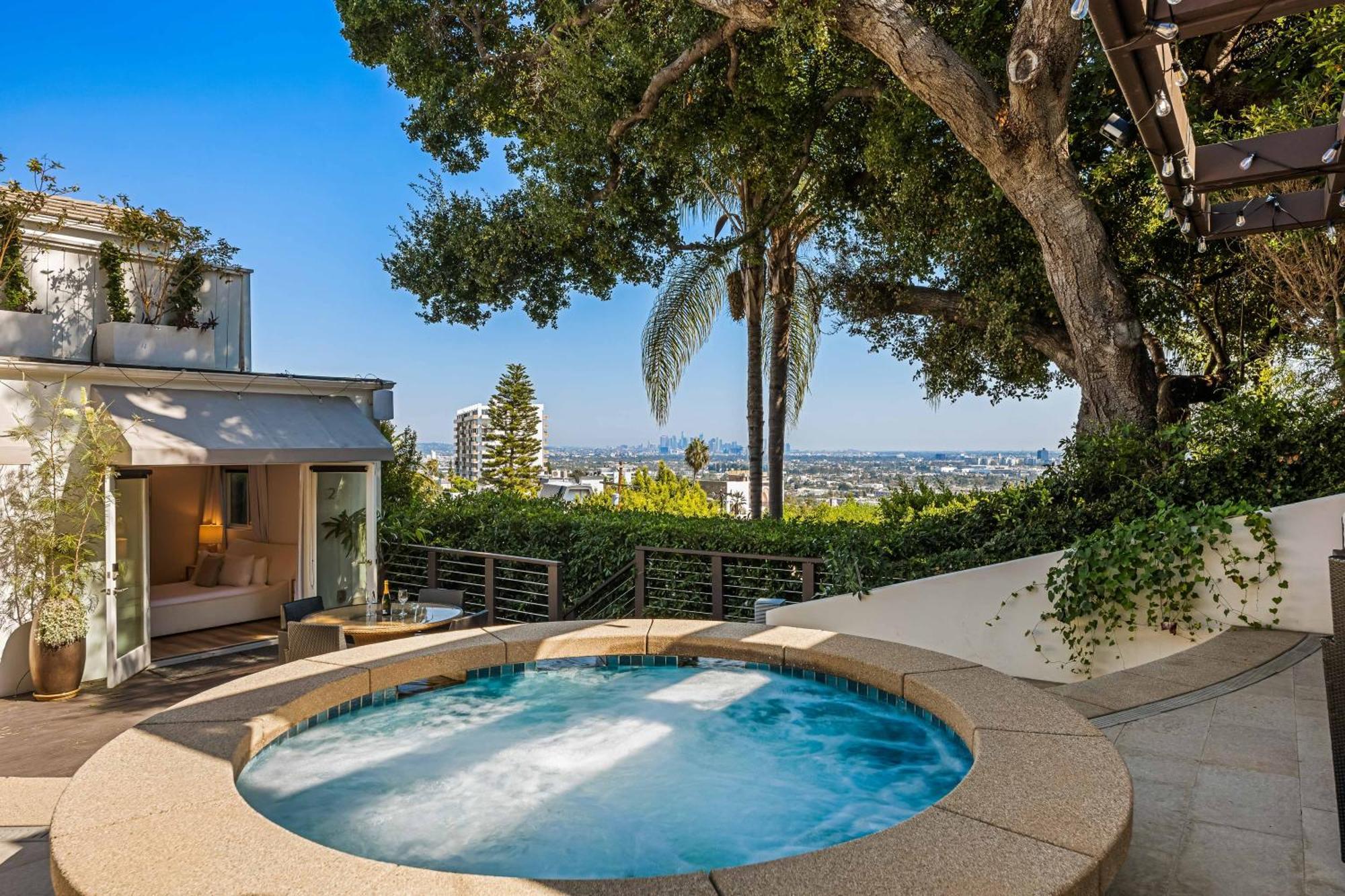 West Hollywood Hills Jacuzzi And Beautiful View * Los Angeles