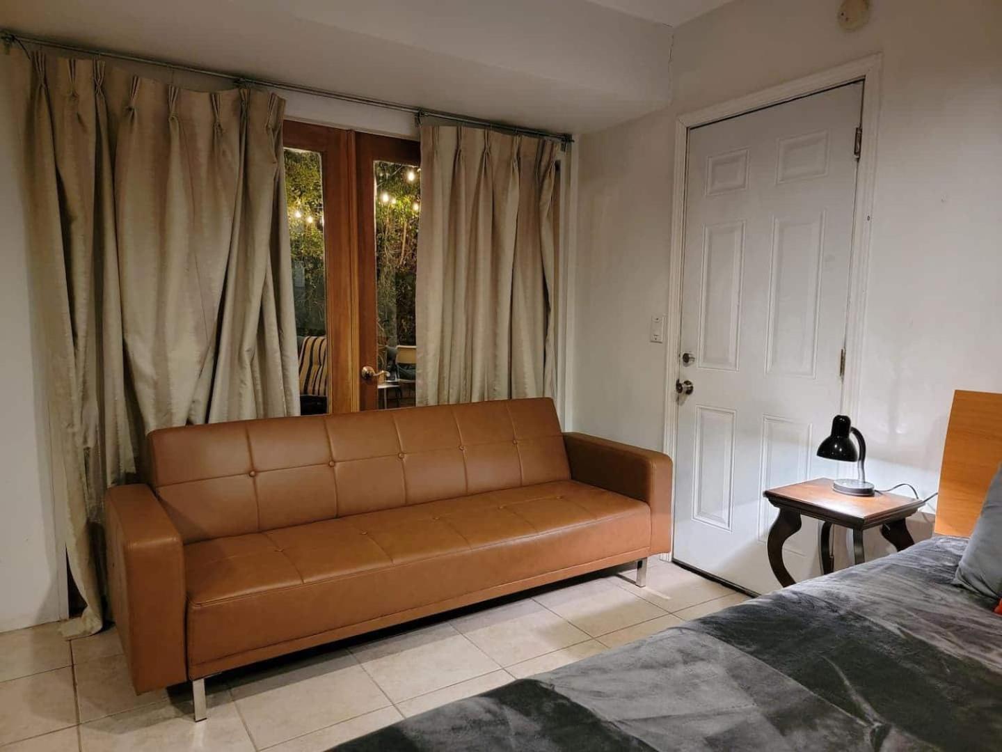 Apartment Private Guest 5 Minutes To Rodeo Drive *