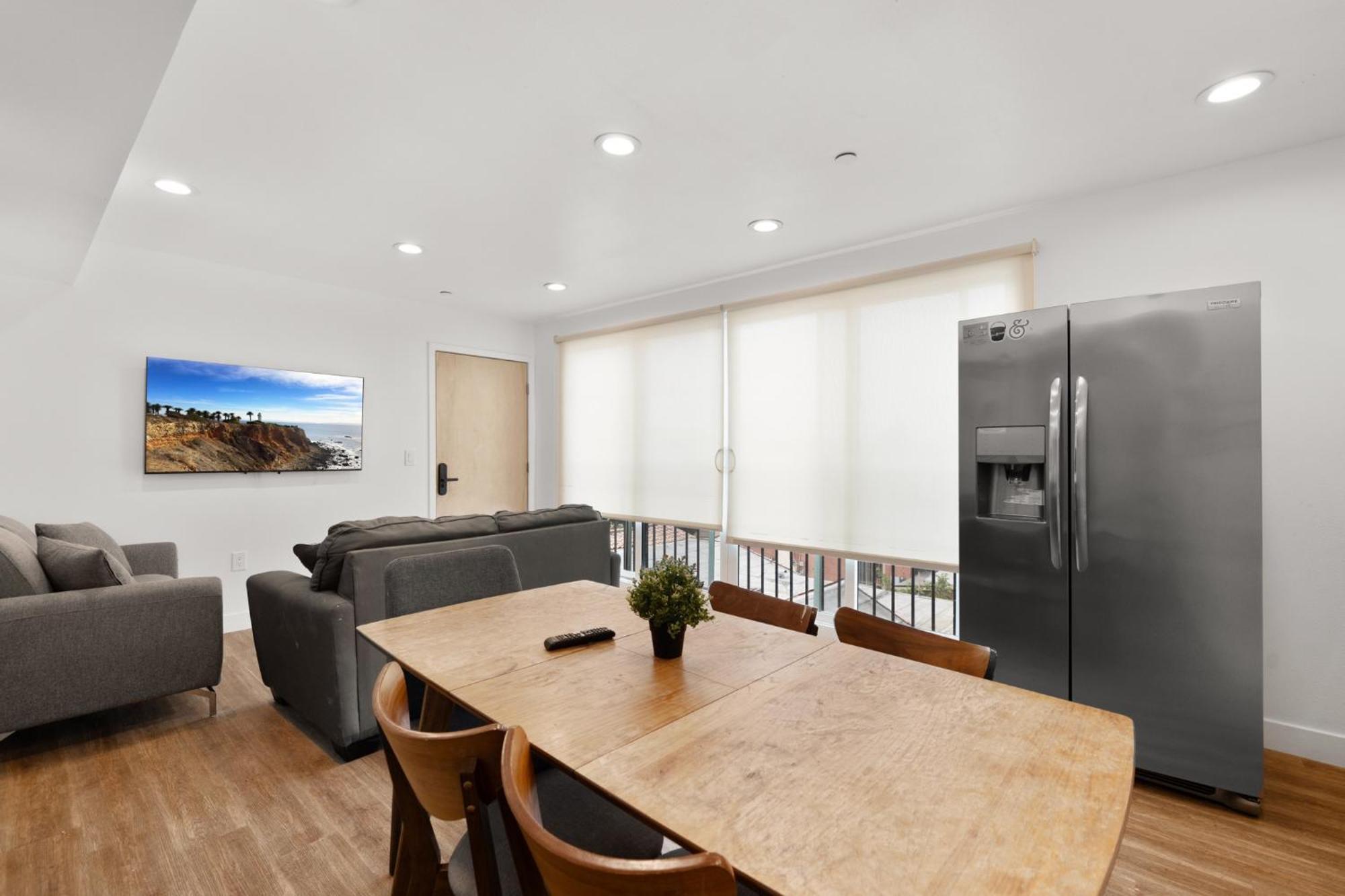 Hotel Charming Urban Retreat Near Usc In La- Private With Share Living With Kitchen 4*