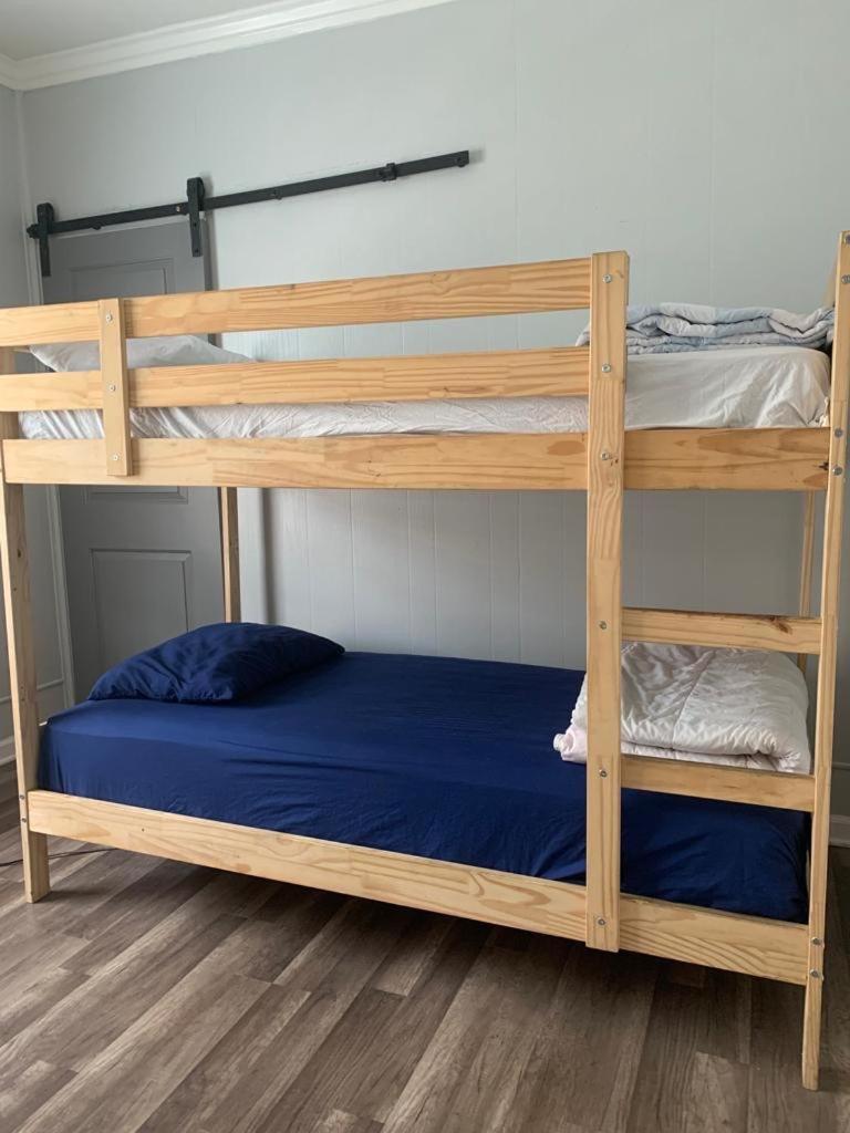 Nuys Homes For The Soul Hostel Los Angeles