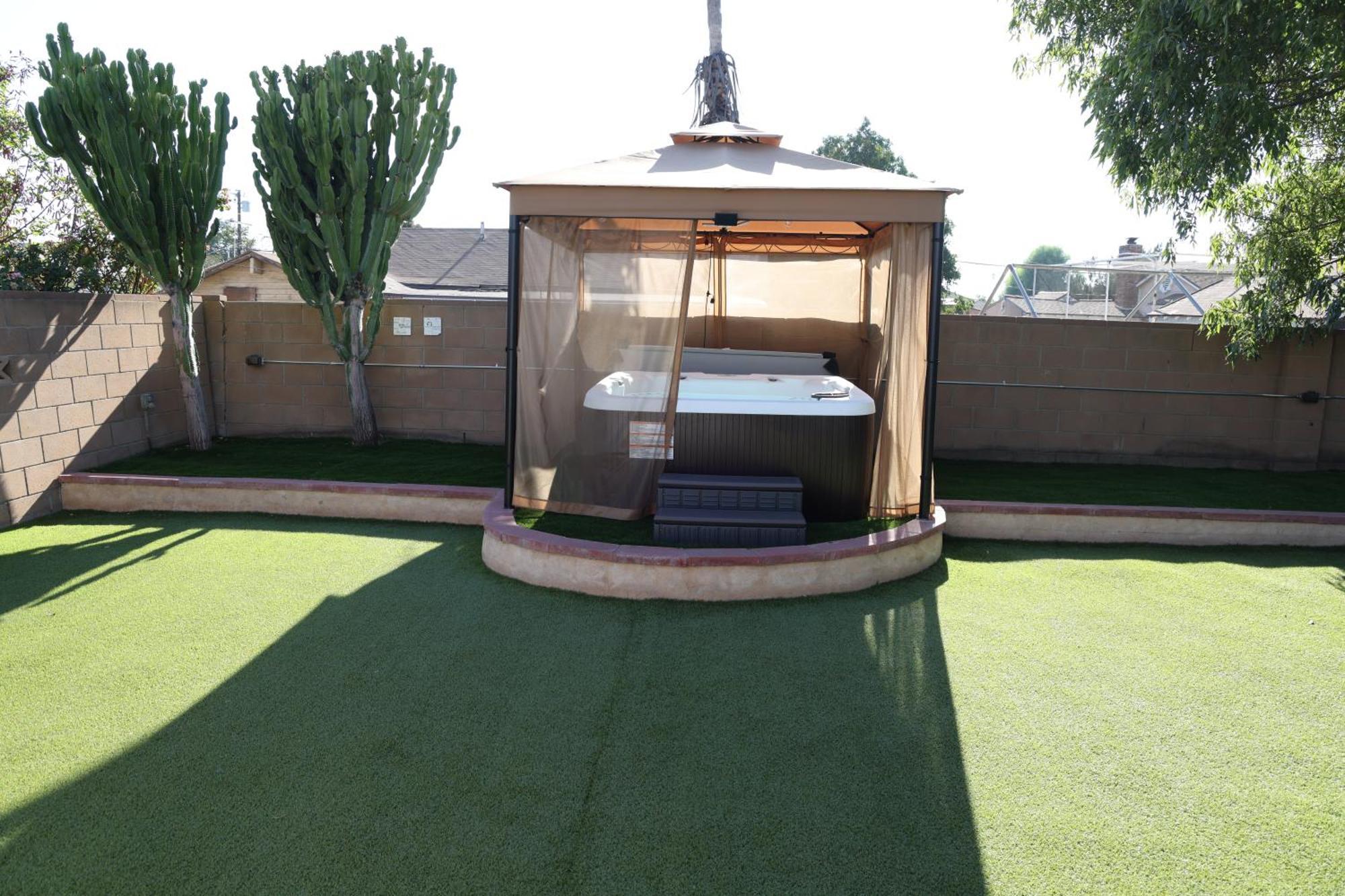 Beautifull 4 Bedroom House 15 Minutes From Universal Holiday home