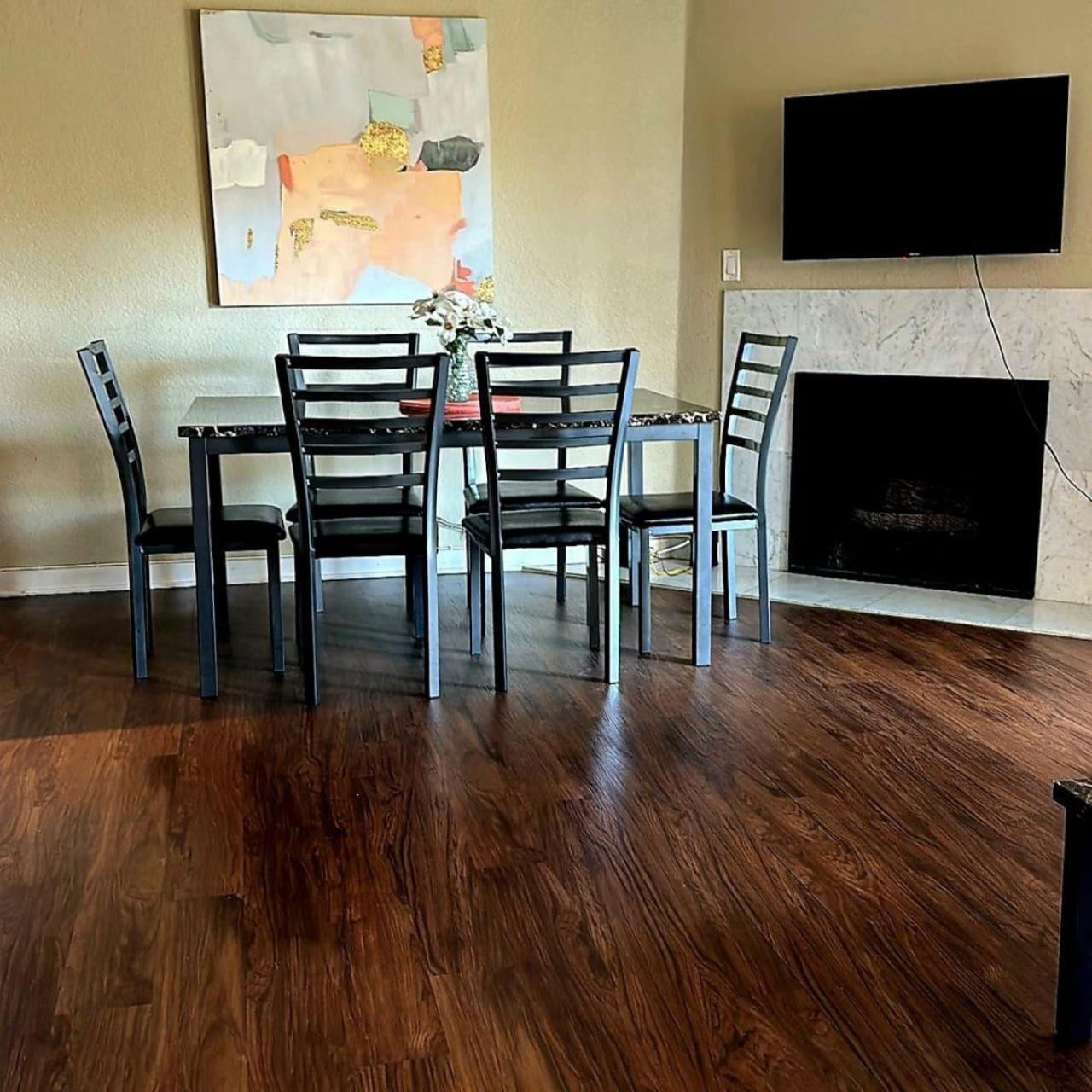 Charming 2br Near La Attractions Los Angeles