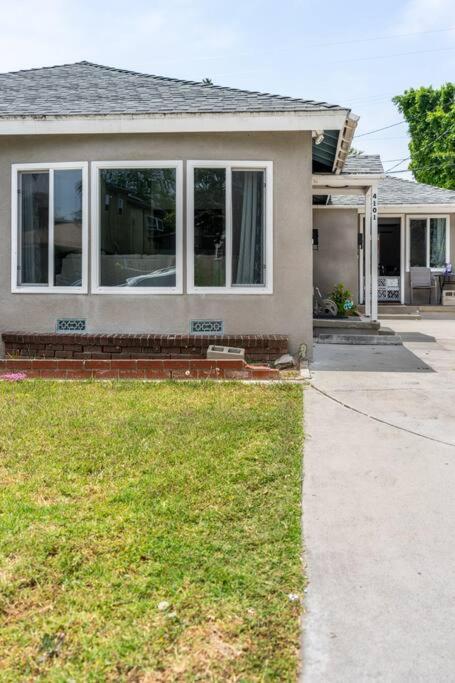 Adorable 2br-2ba House With Ev & Free Parking And Family Friendly In Angeles