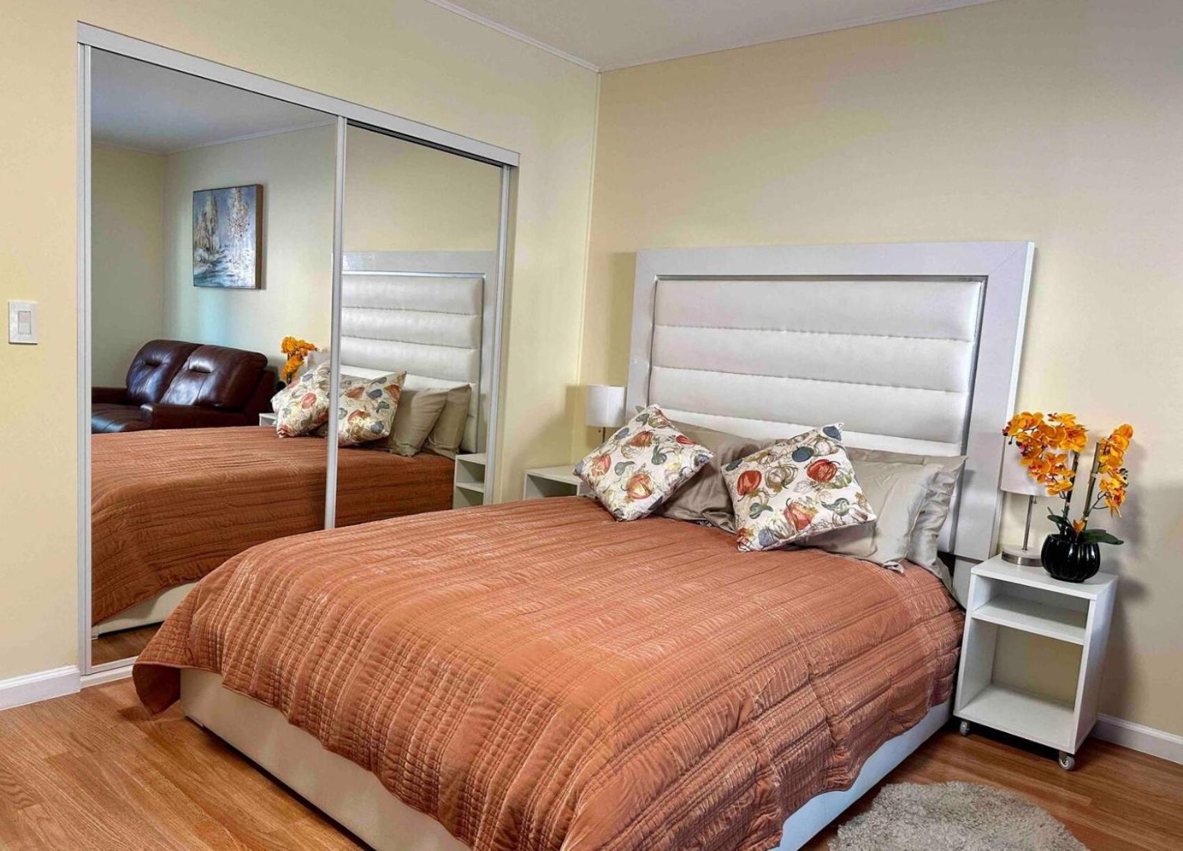 Holiday home Brand New Los Angeles