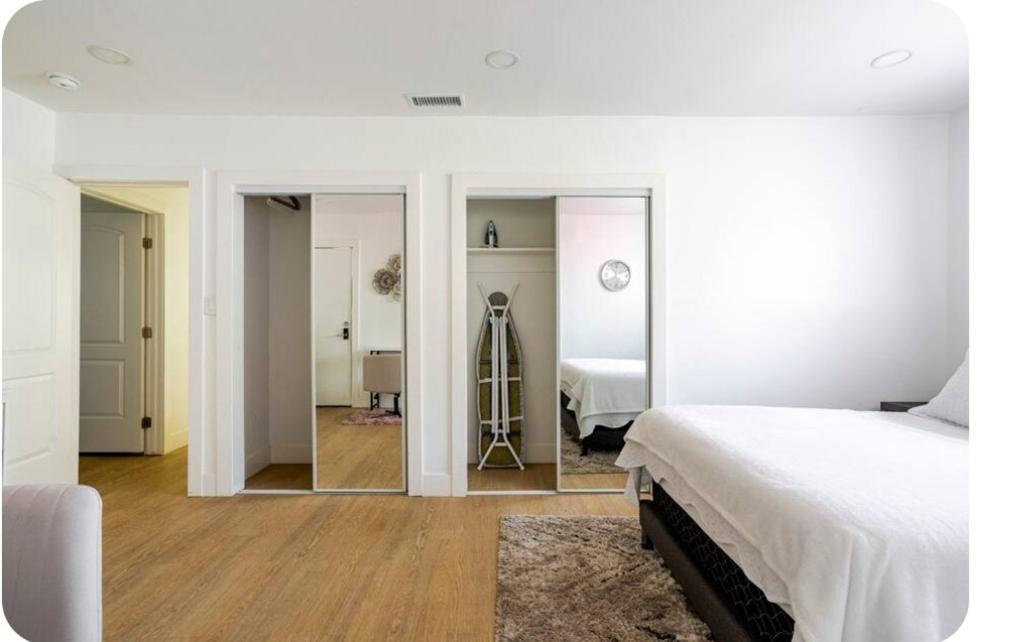 The Heart Of La House Holiday home Los Angeles