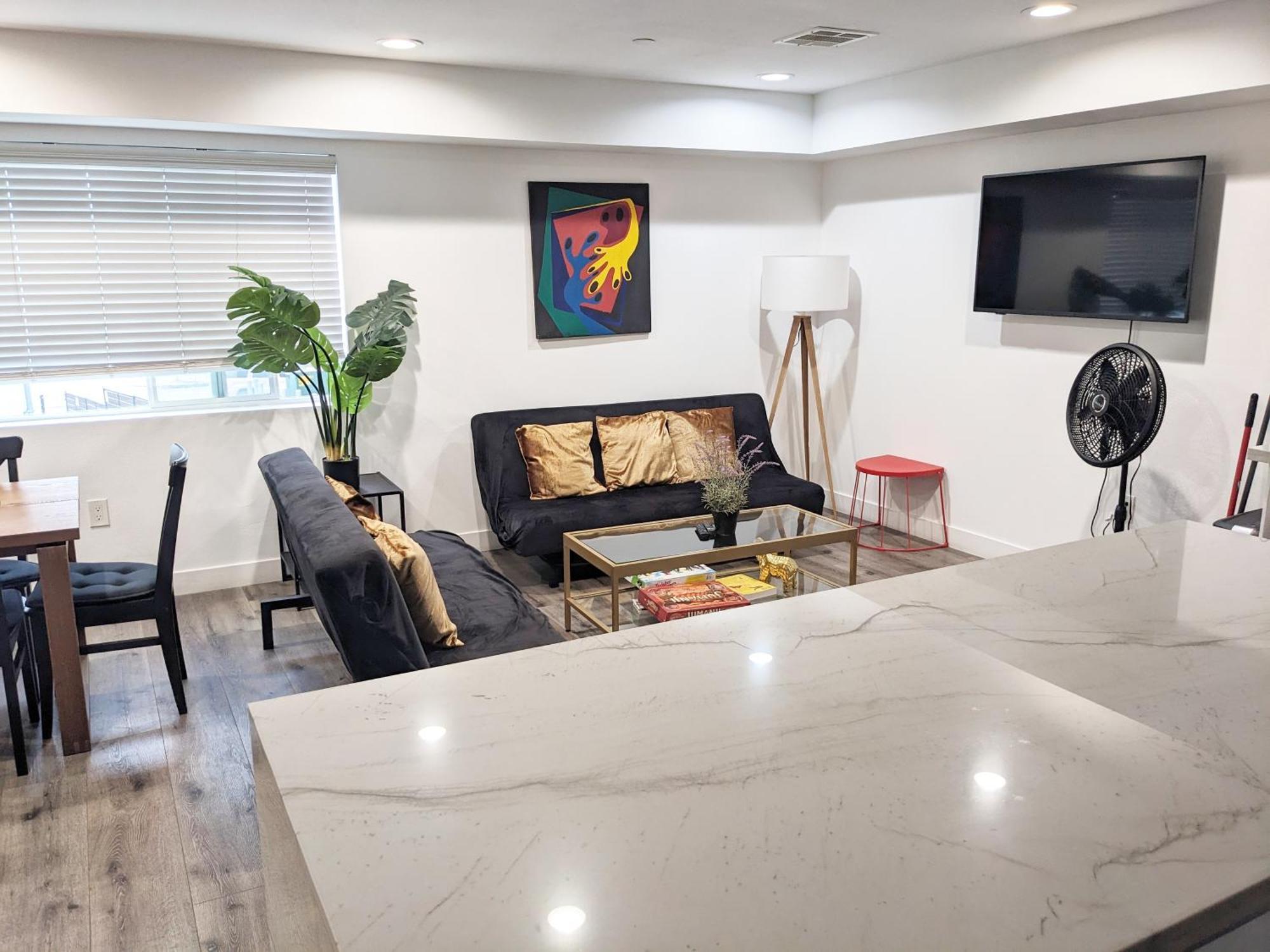 Modern 3br In Mid-city Holiday home