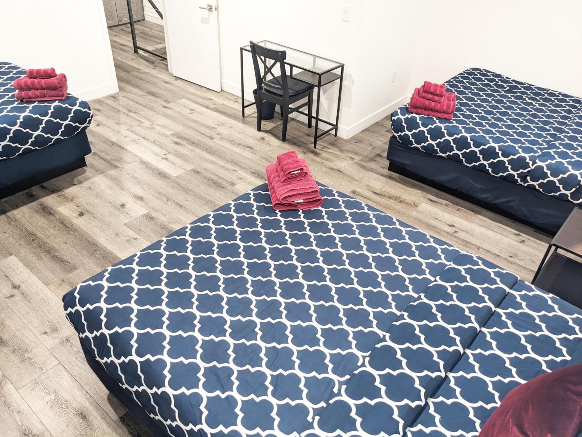 Modern 3br In Mid-city *