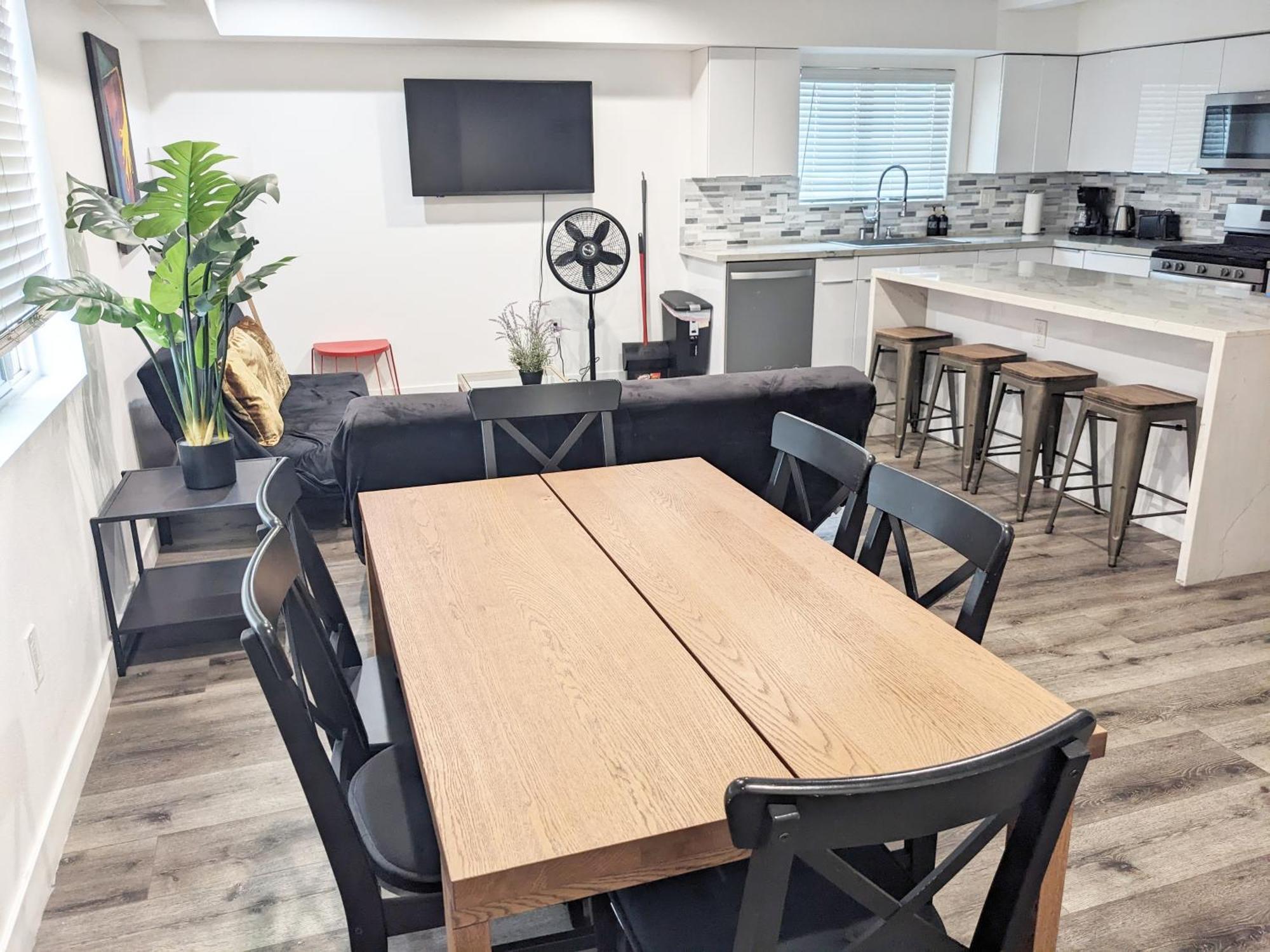 Modern 3br In Mid-city Holiday home *