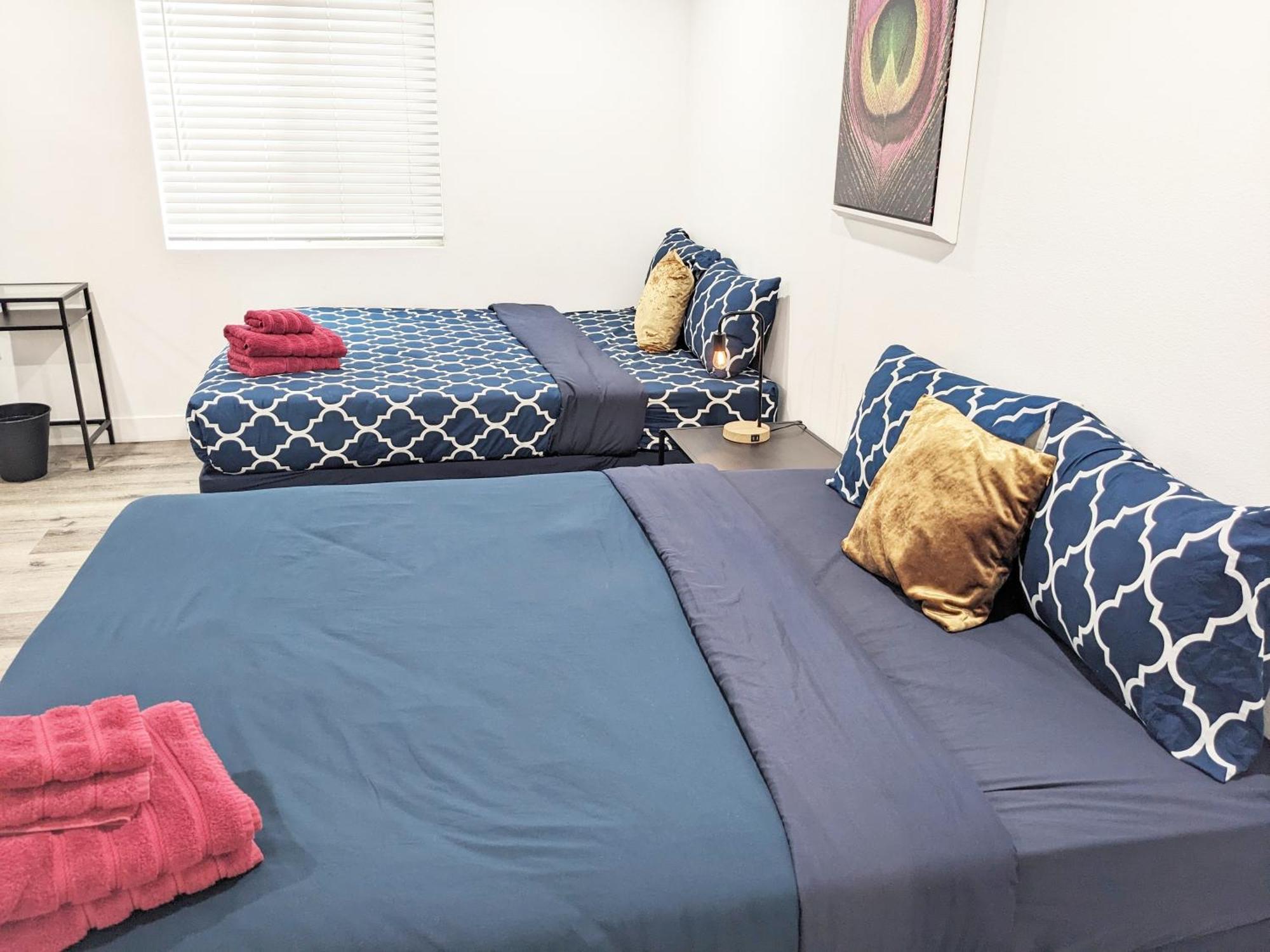 Modern 3br In Mid-city *