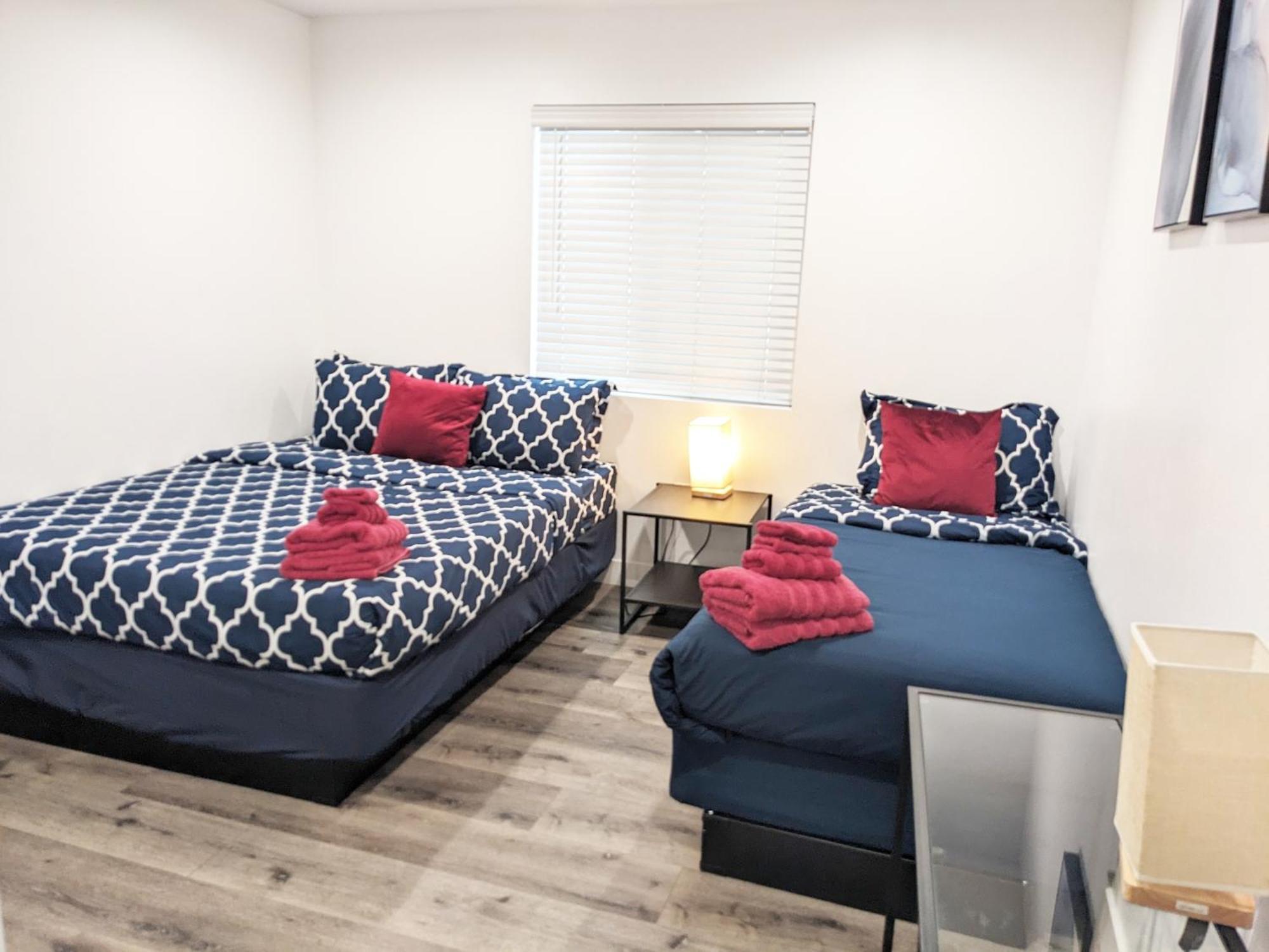 Modern 3br In Mid-city Los Angeles
