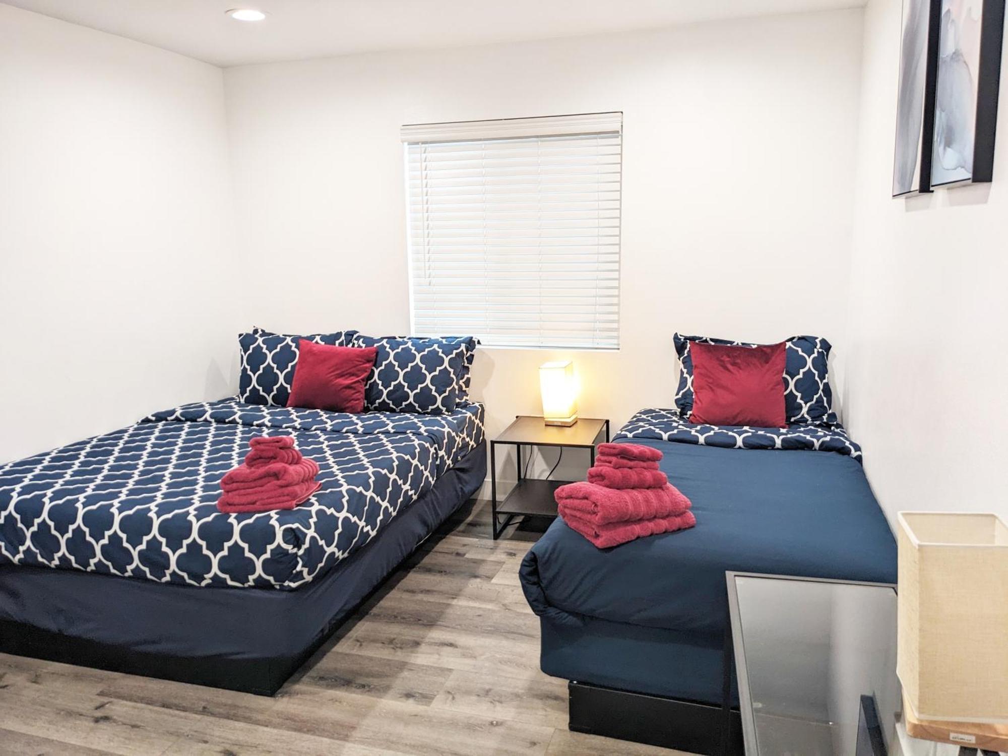 Modern 3br In Mid-city Los Angeles
