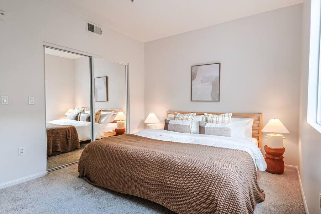 Spacious 3bdr 2bth Near Venice With Pool *