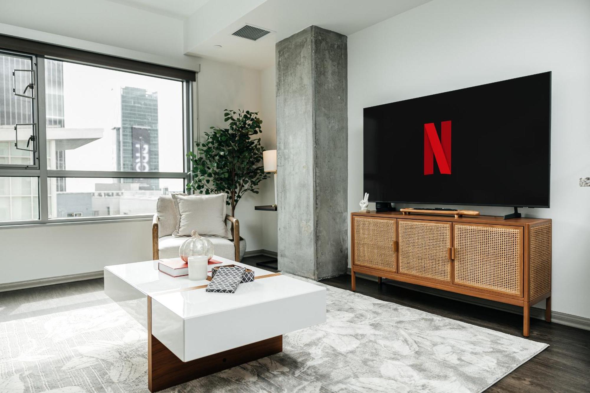 Hollywood Designer Apartment Los Angeles