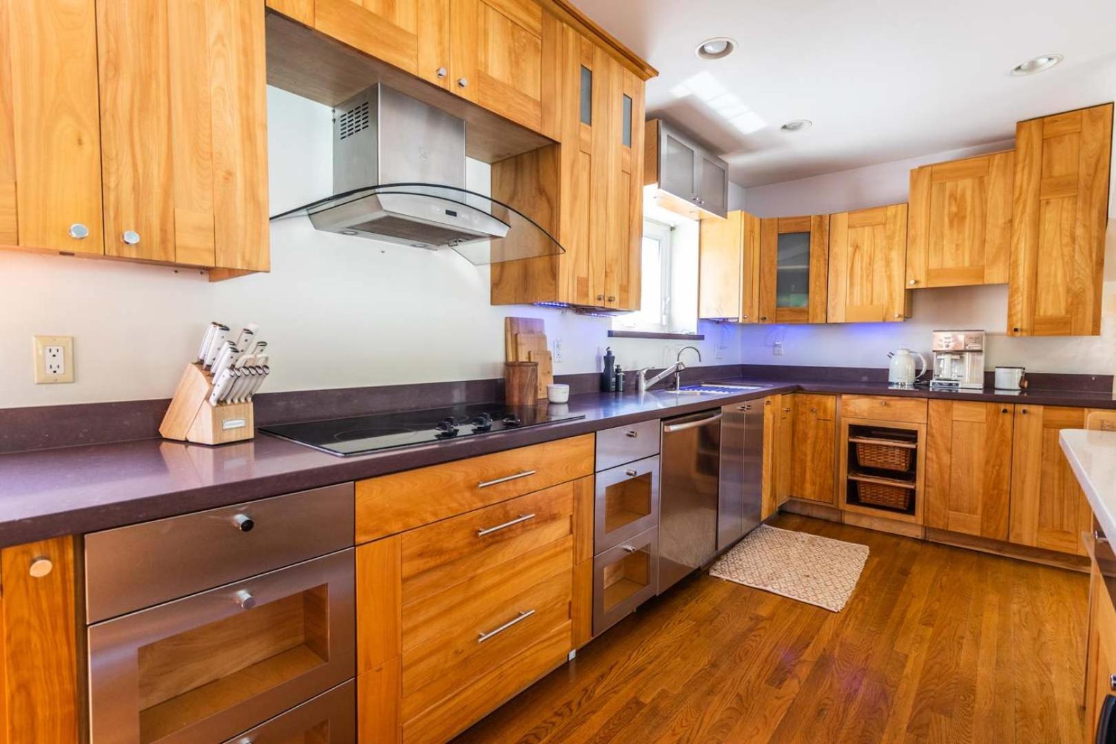 West La With Pool Holiday home Los Angeles