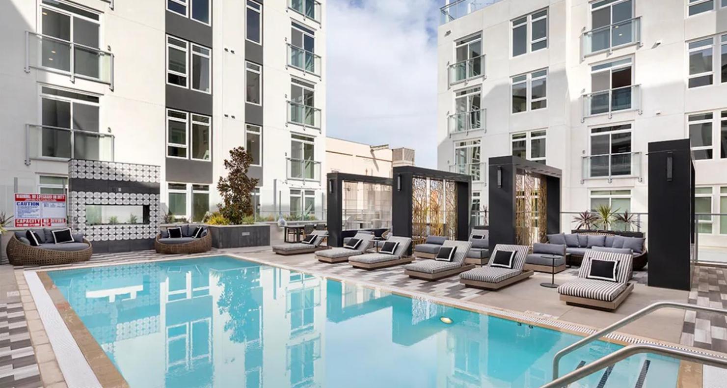 Apartment Lavish 2bed In Hollywood With Free Parking Los Angeles