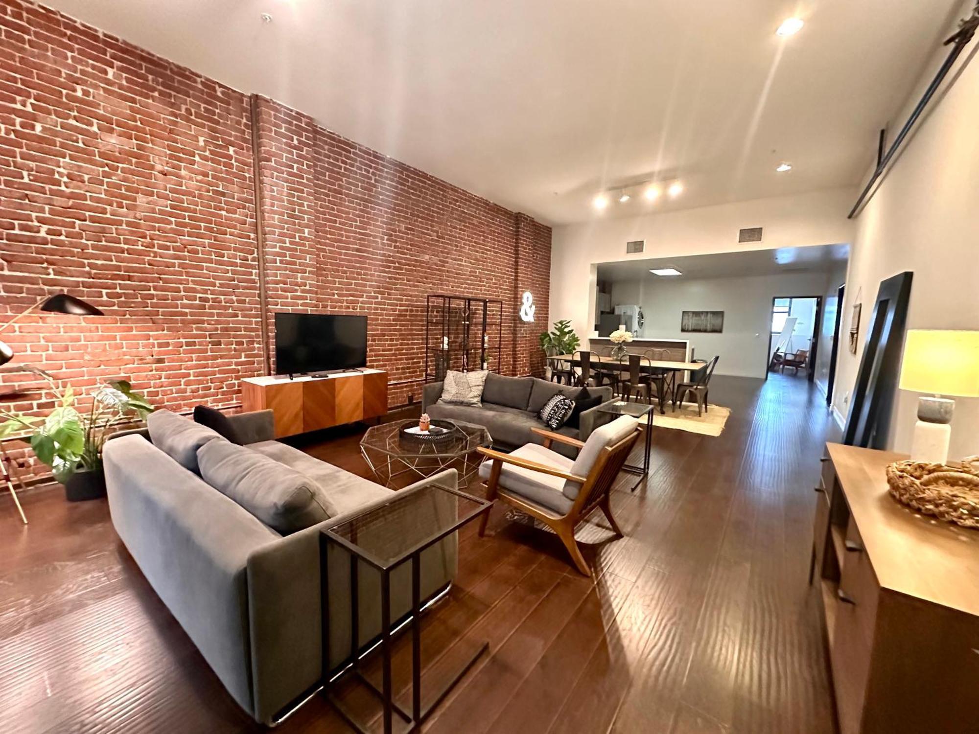 Aparthotel Abode Angeles - Downtown Historic Core