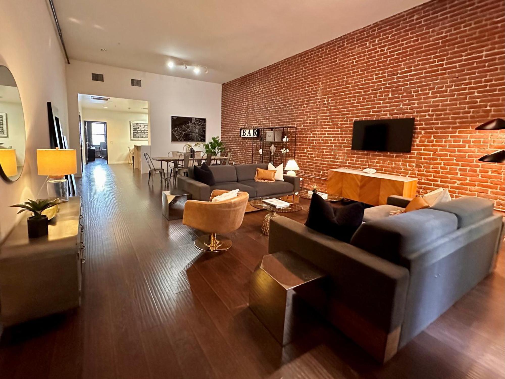 Abode Angeles - Downtown Historic Core Aparthotel *
