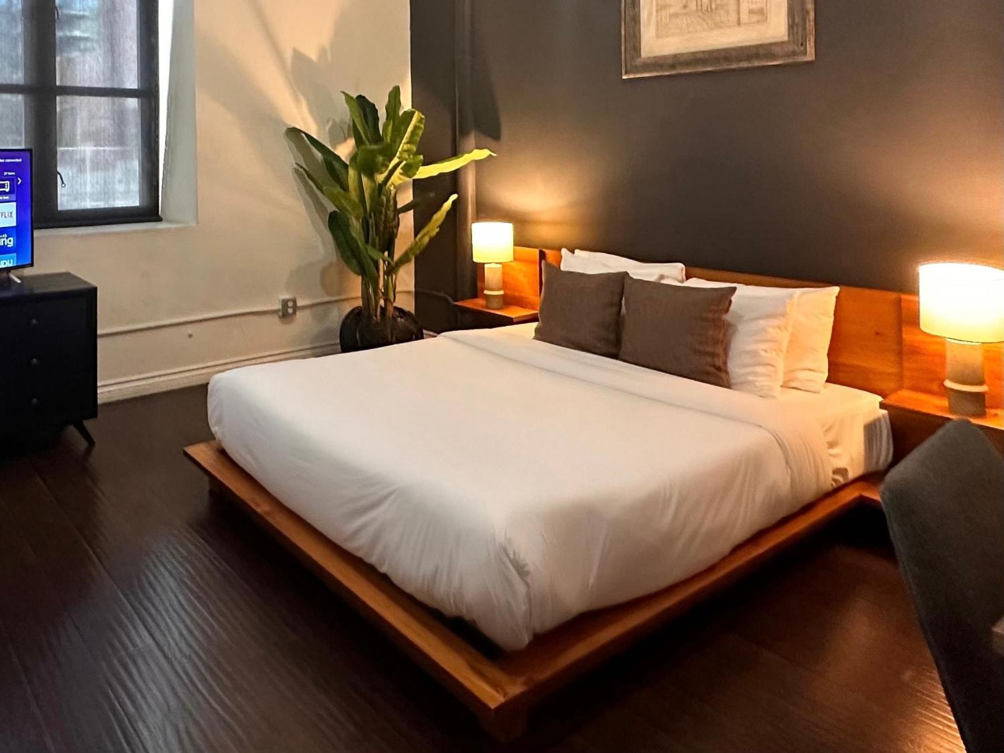 Aparthotel Abode Angeles - Downtown Historic Core Los Angeles
