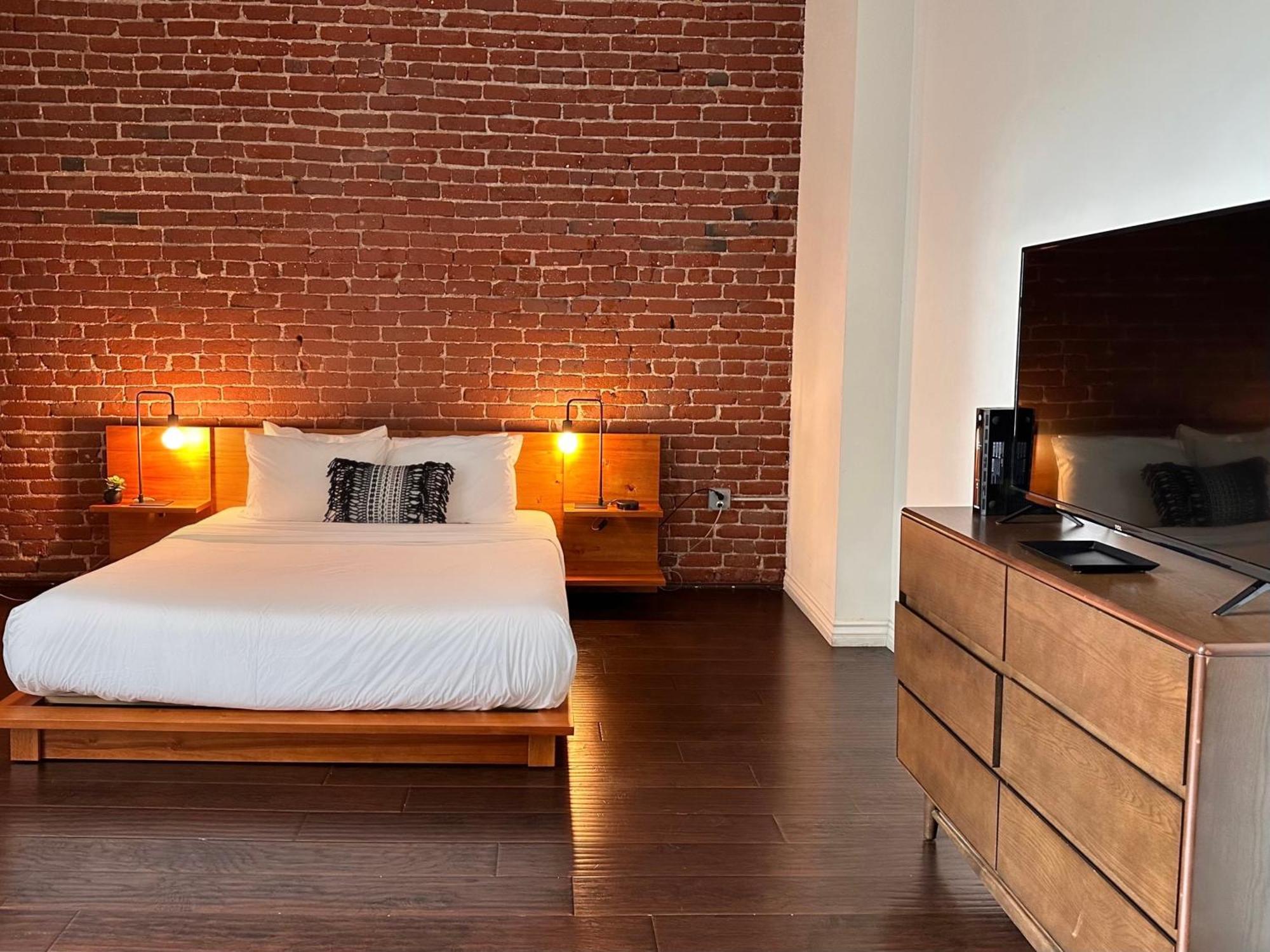 Aparthotel Abode Angeles - Downtown Historic Core