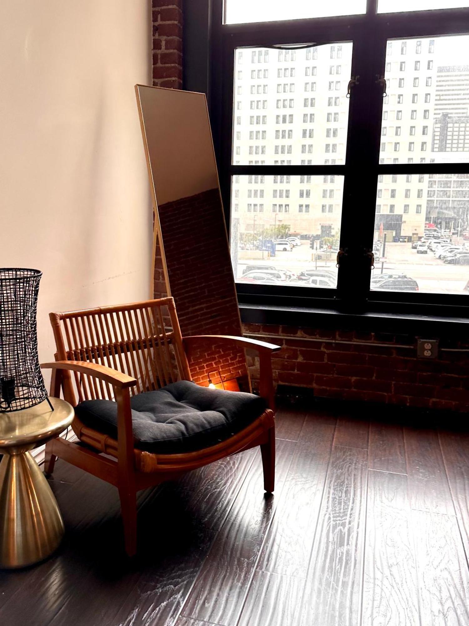 Abode Angeles - Downtown Historic Core