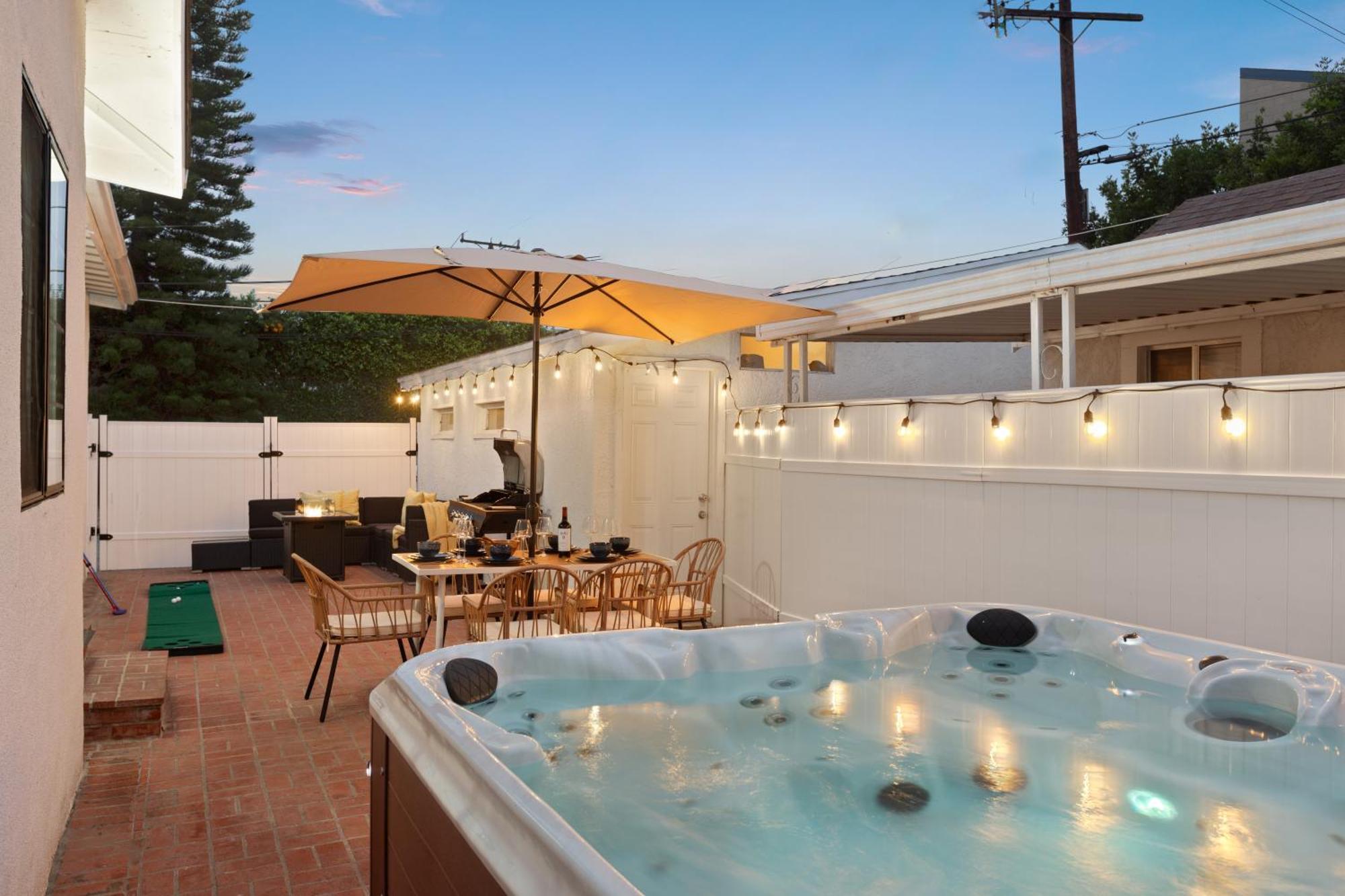 Luxury Oasis In Culver City! Free Parking And Jacuzzi