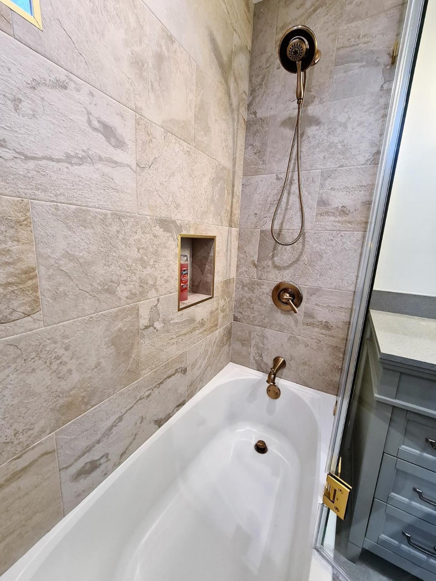 Prime La 2 Bedroom & 3 Bath Beverly Hills Adj * Los Angeles