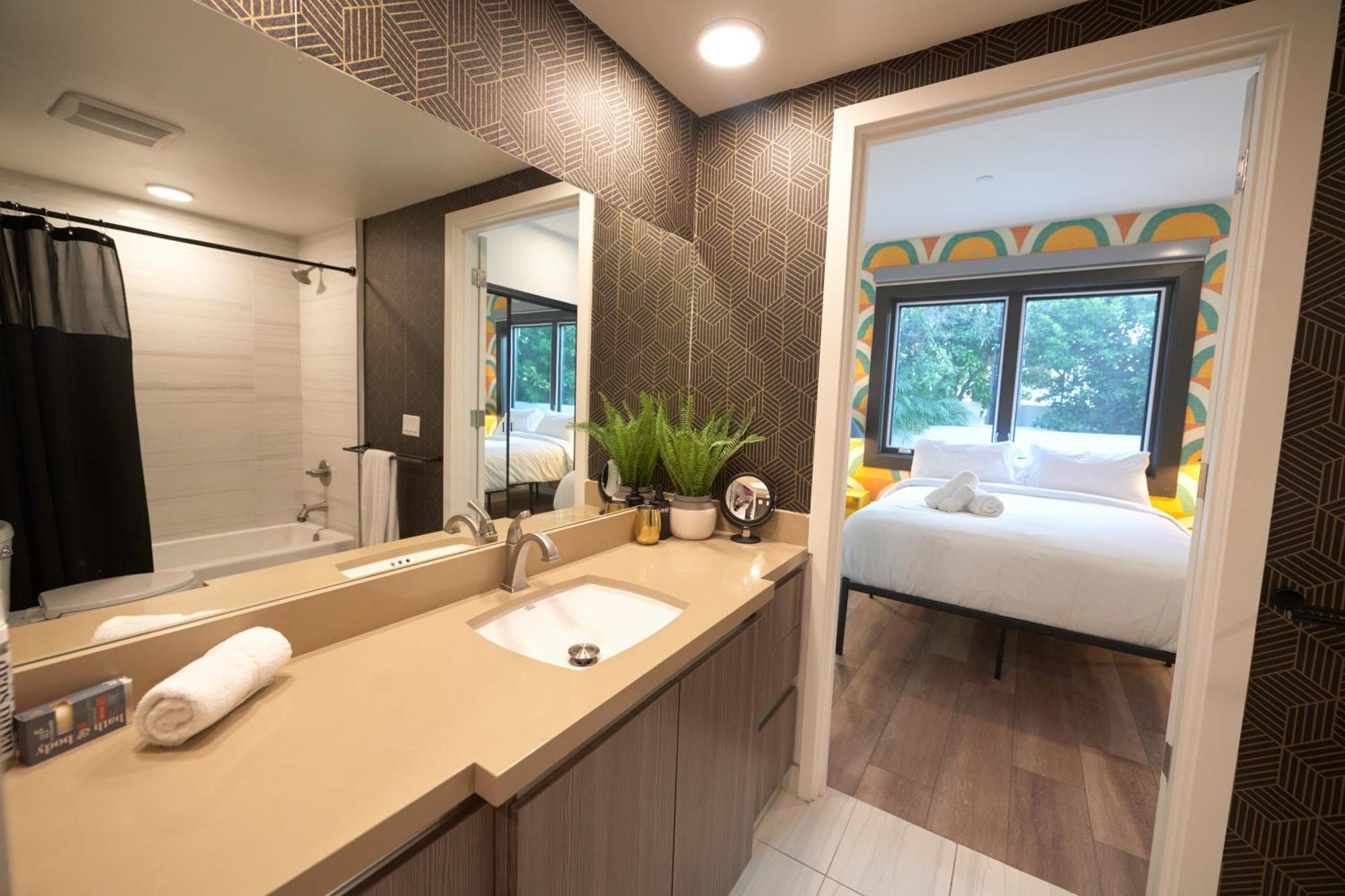 Cozy 2br Sleeps 6 Apartment