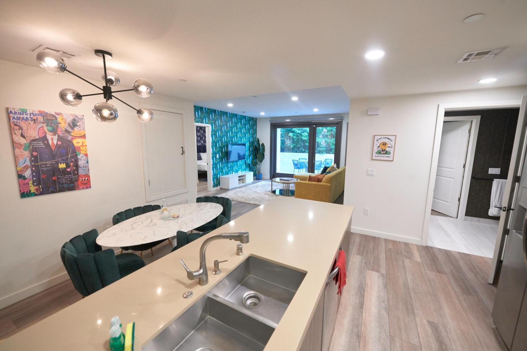 Cozy 2br Sleeps 6 Apartment