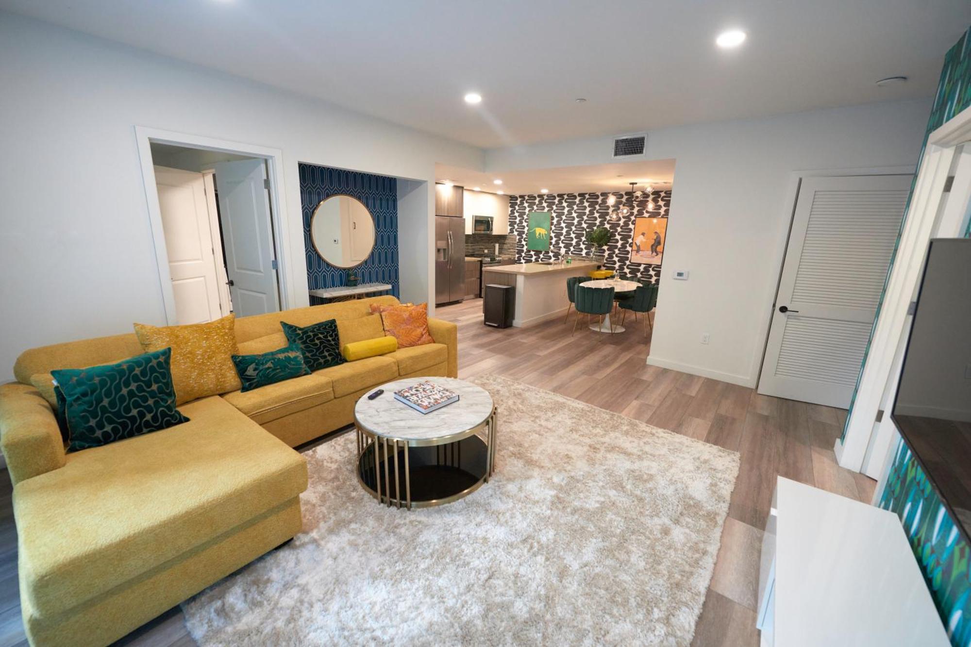 Cozy 2br Sleeps 6 Apartment *