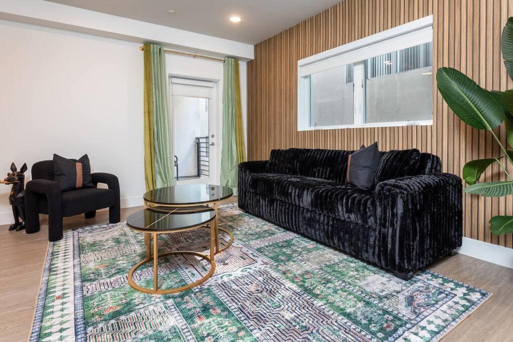 Deluxe 1 Bedroom In K-town With Free Parking * Los Angeles