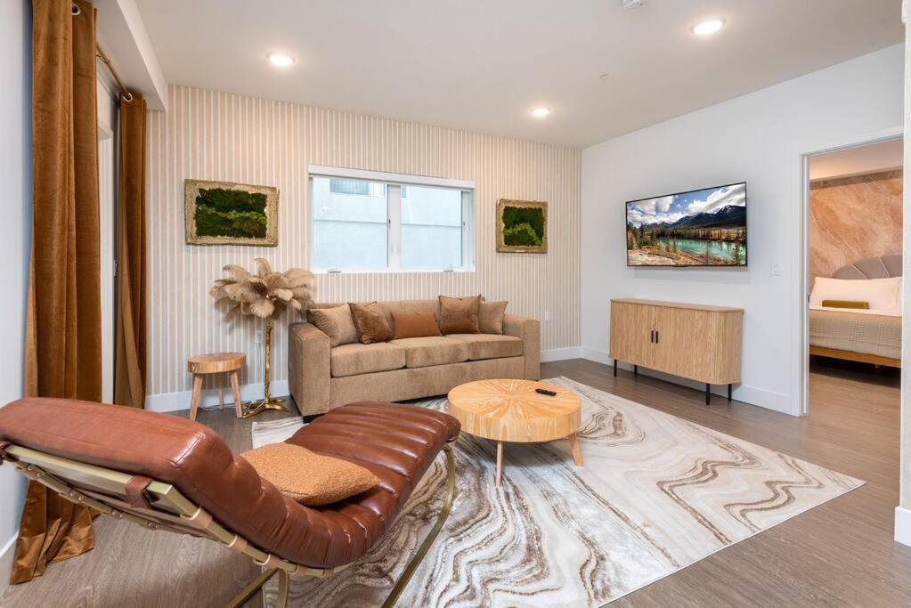 K-town Modern 1 Bedroom With Parking