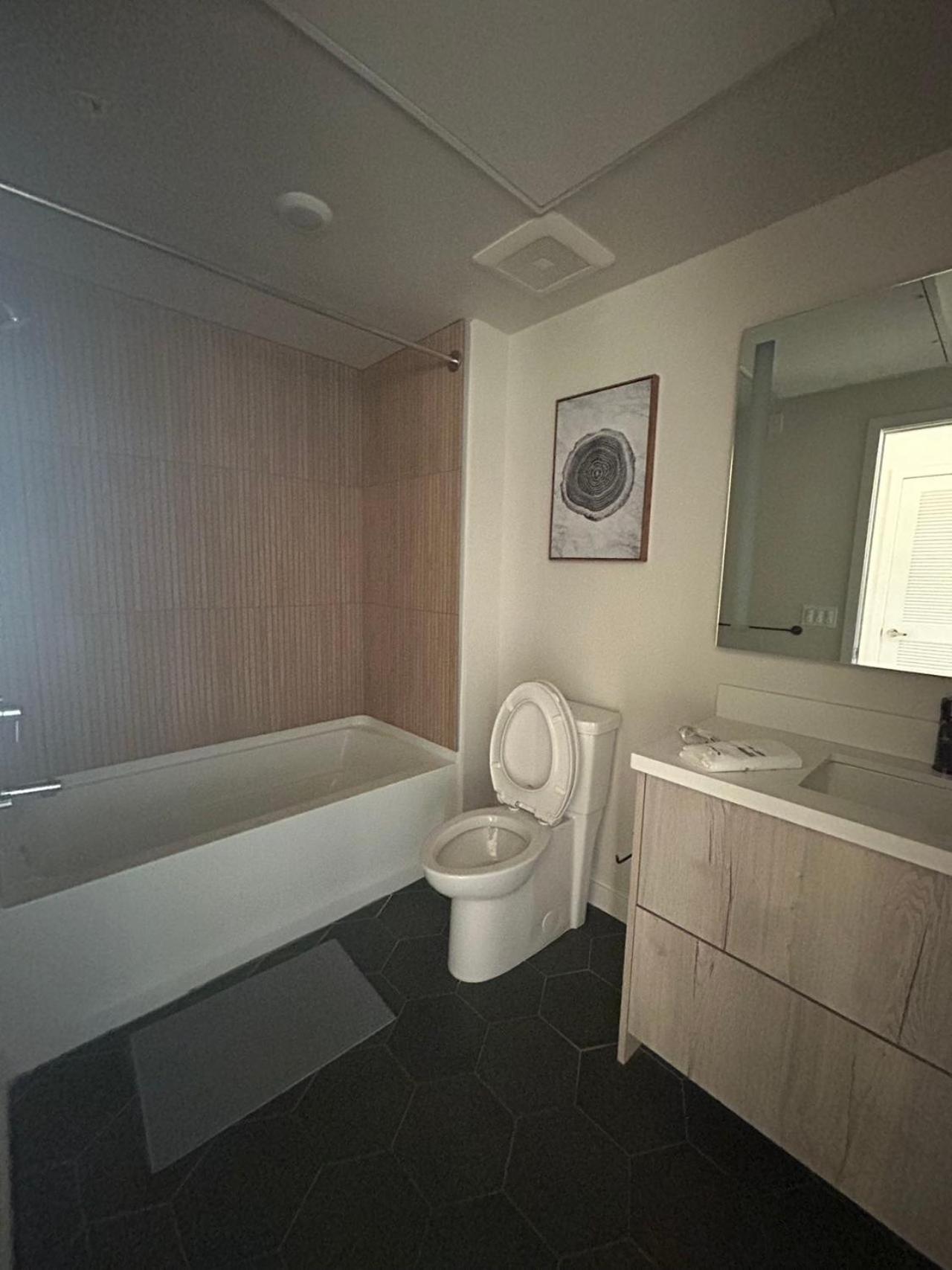 Exquisite Luxury Living In Central