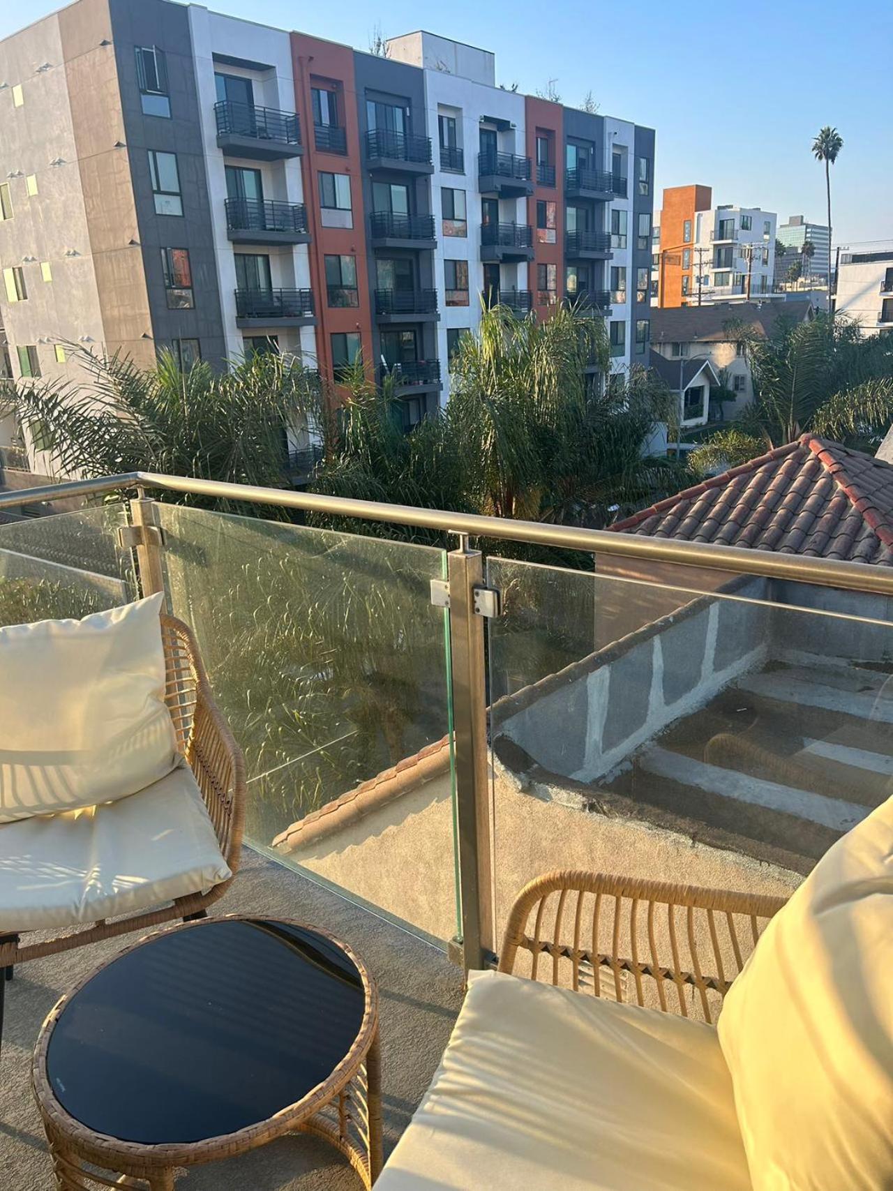 Exquisite Luxury Living In Central Los Angeles