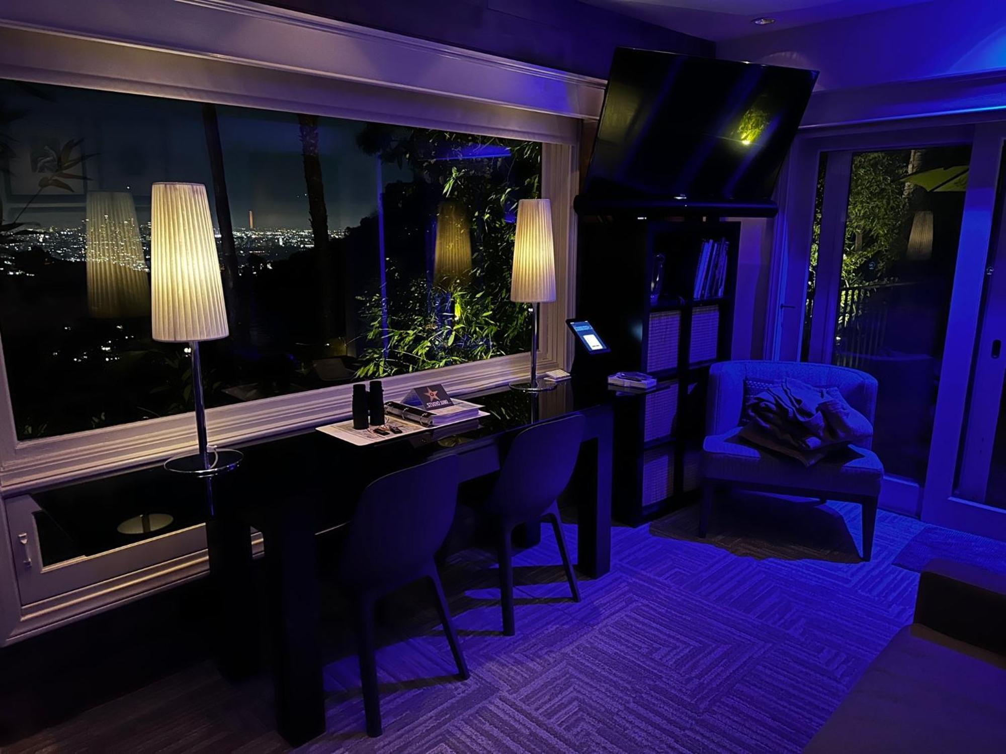 Apartamento Hollywood Hills Jetliner Views At 1080 Hollywood Los Angeles