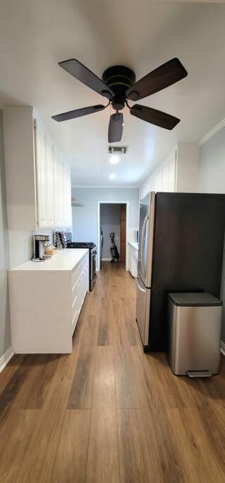Newly Furnished Pool House * Los Angeles