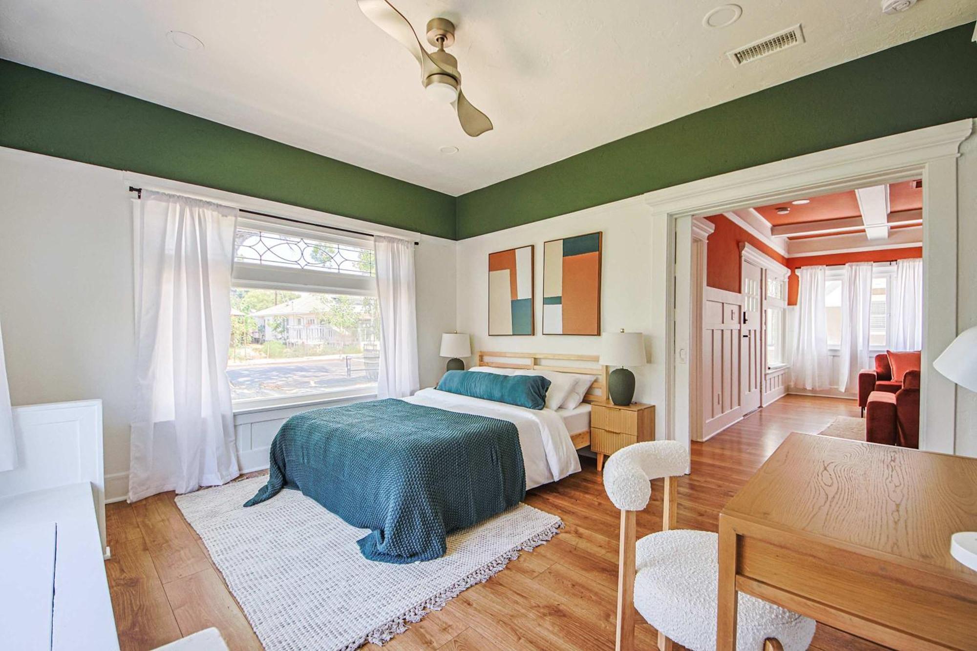 Holiday home Stunning 9br Build Your Group Vacation Memories