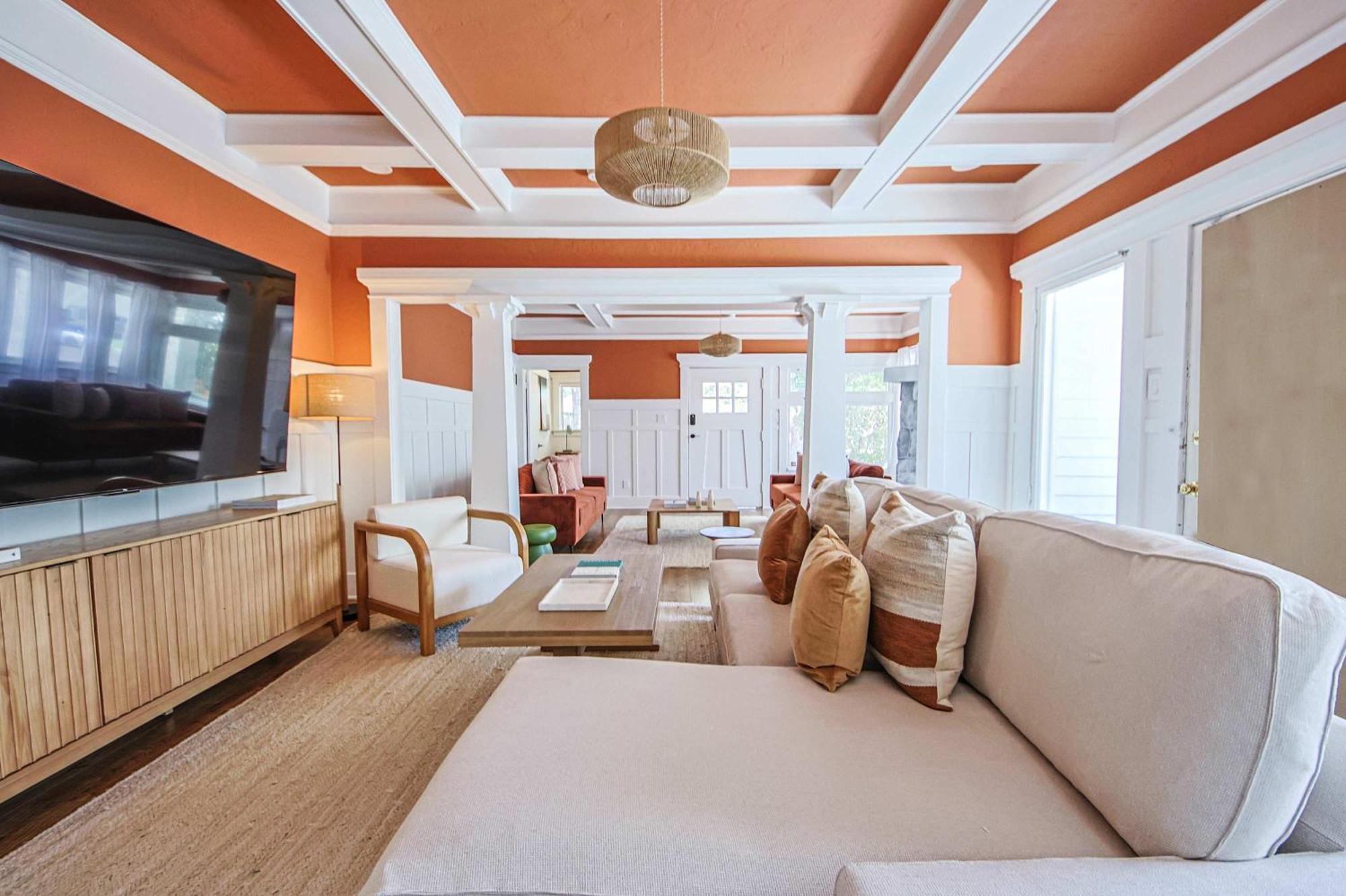 Stunning 9br Build Your Group Vacation Memories