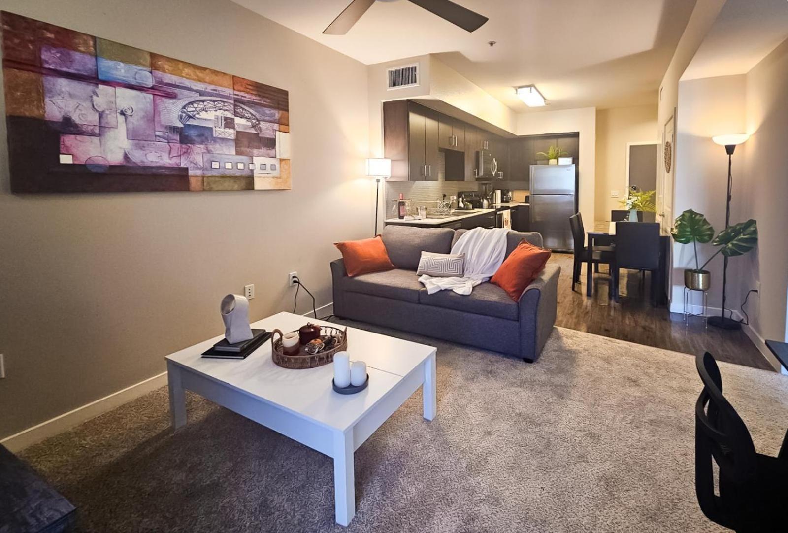 Elegant 1br In Exclusive La Area
