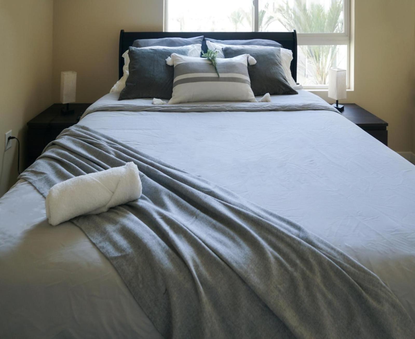 Elegant 1br In Exclusive La Area Los Angeles