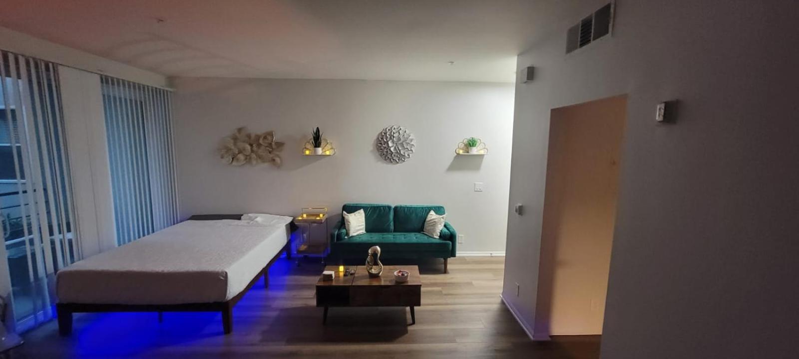 Exclusive In Mdr-venice With Pool, Gym & Hottub