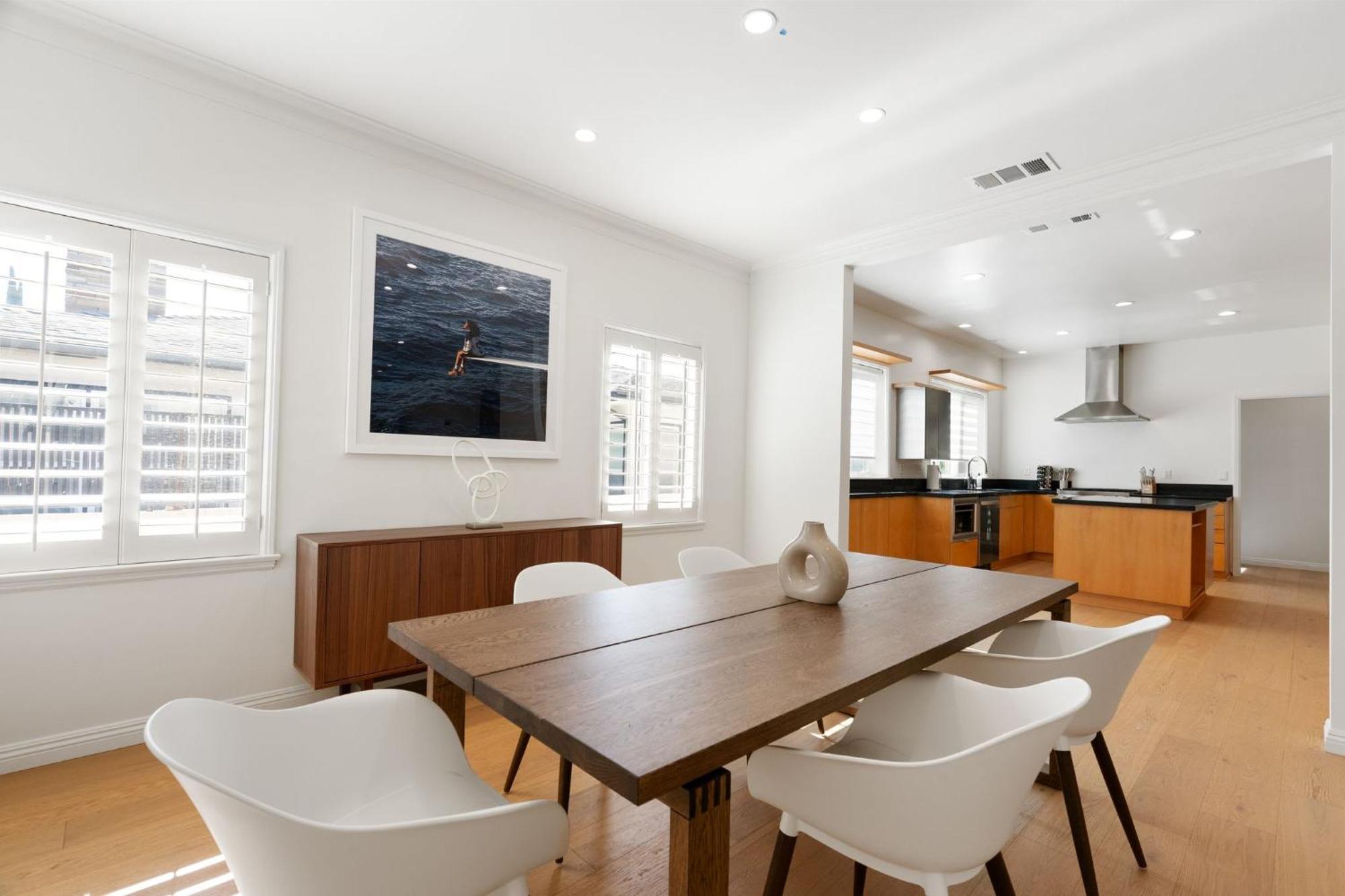 New Listing Sound Stage By Colby And Conrad Holiday home