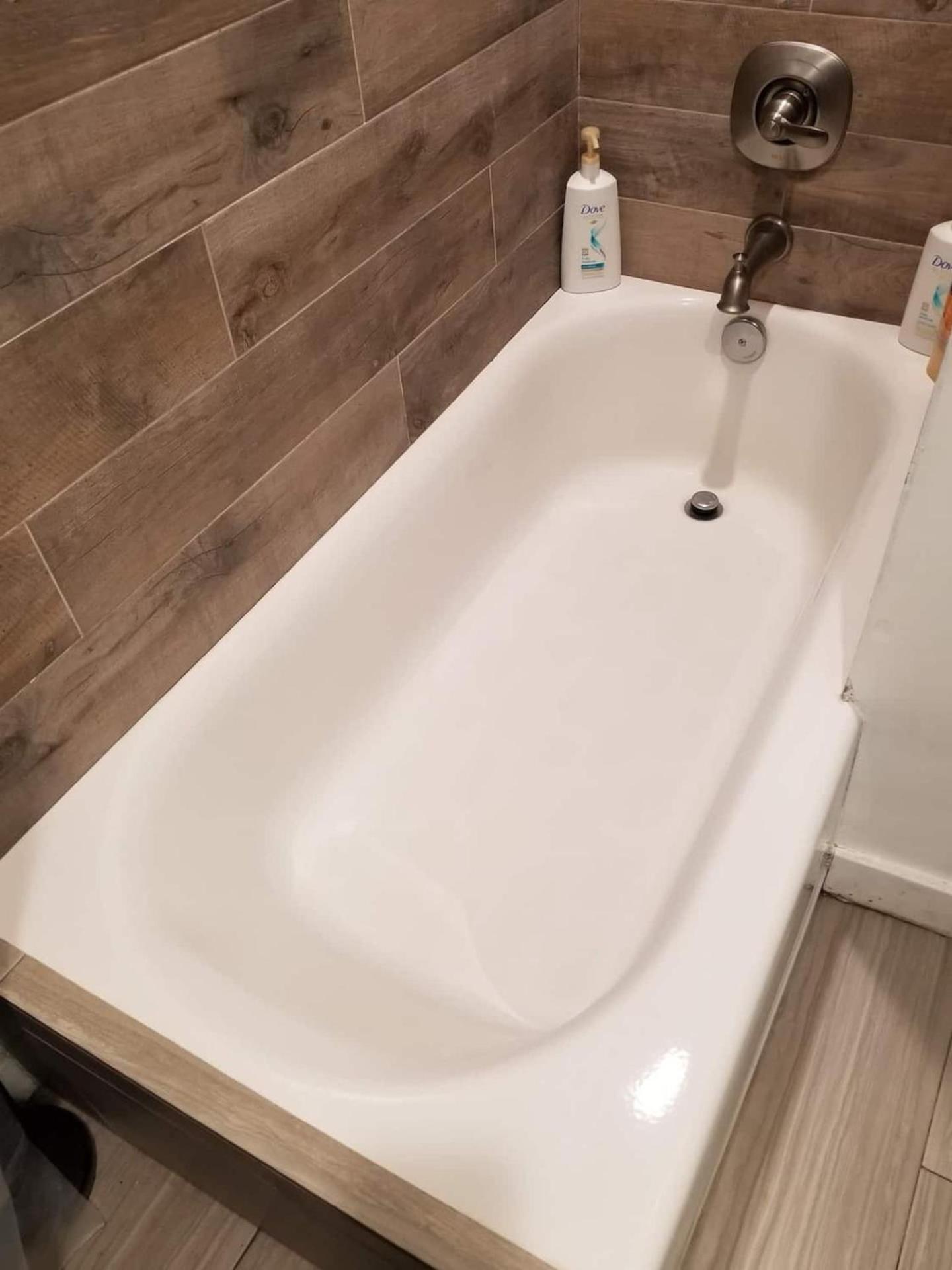 Kobe Bryant-themed 3 Bedroom With Hot Tub 10 Minutes From Rodeo Drive Holiday home Los Angeles