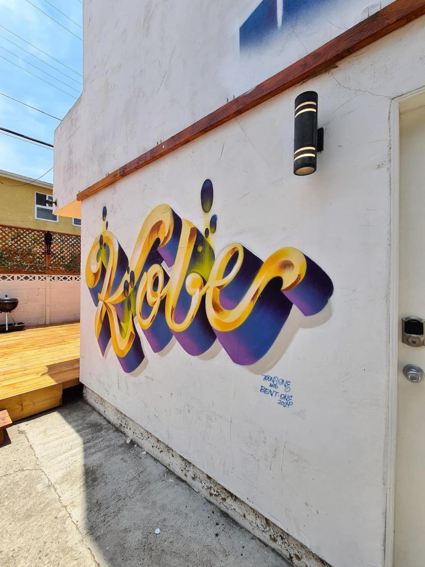 Holiday home Kobe Bryant-themed 3 Bedroom With Hot Tub 10 Minutes From Rodeo Drive *