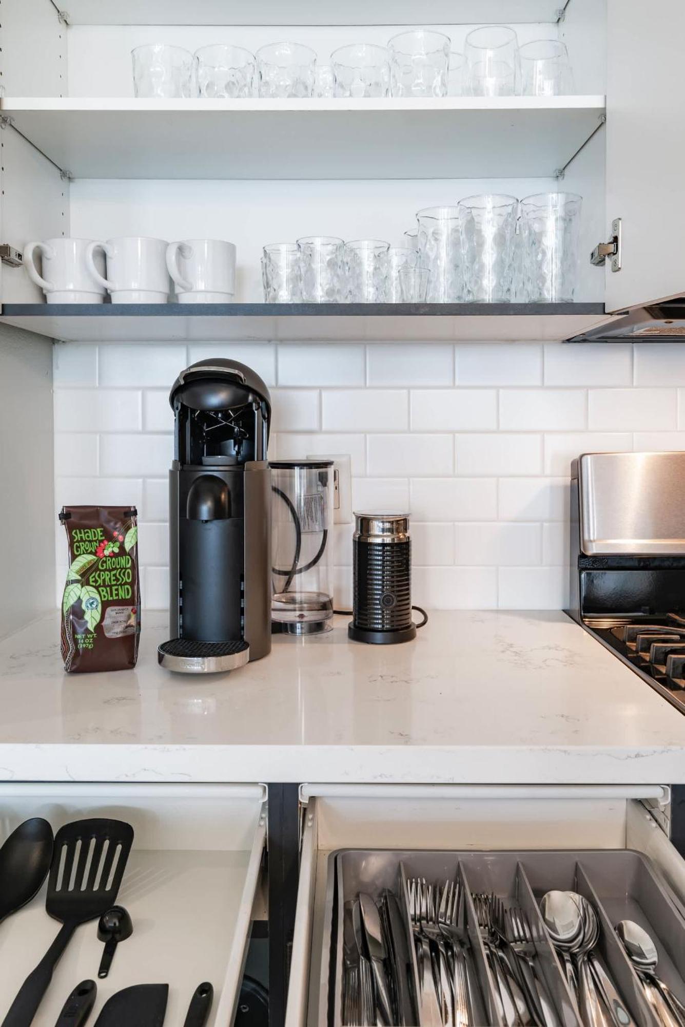 2br Luxury Oasis Hollywood Av *