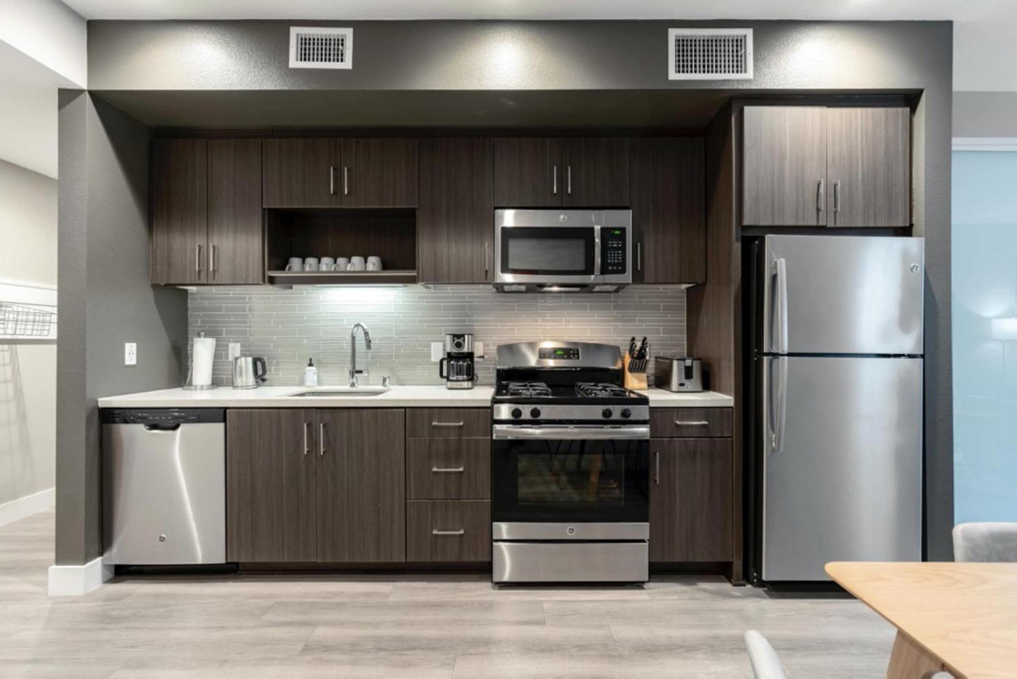 Modern Luxury Avl Apartment Los Angeles