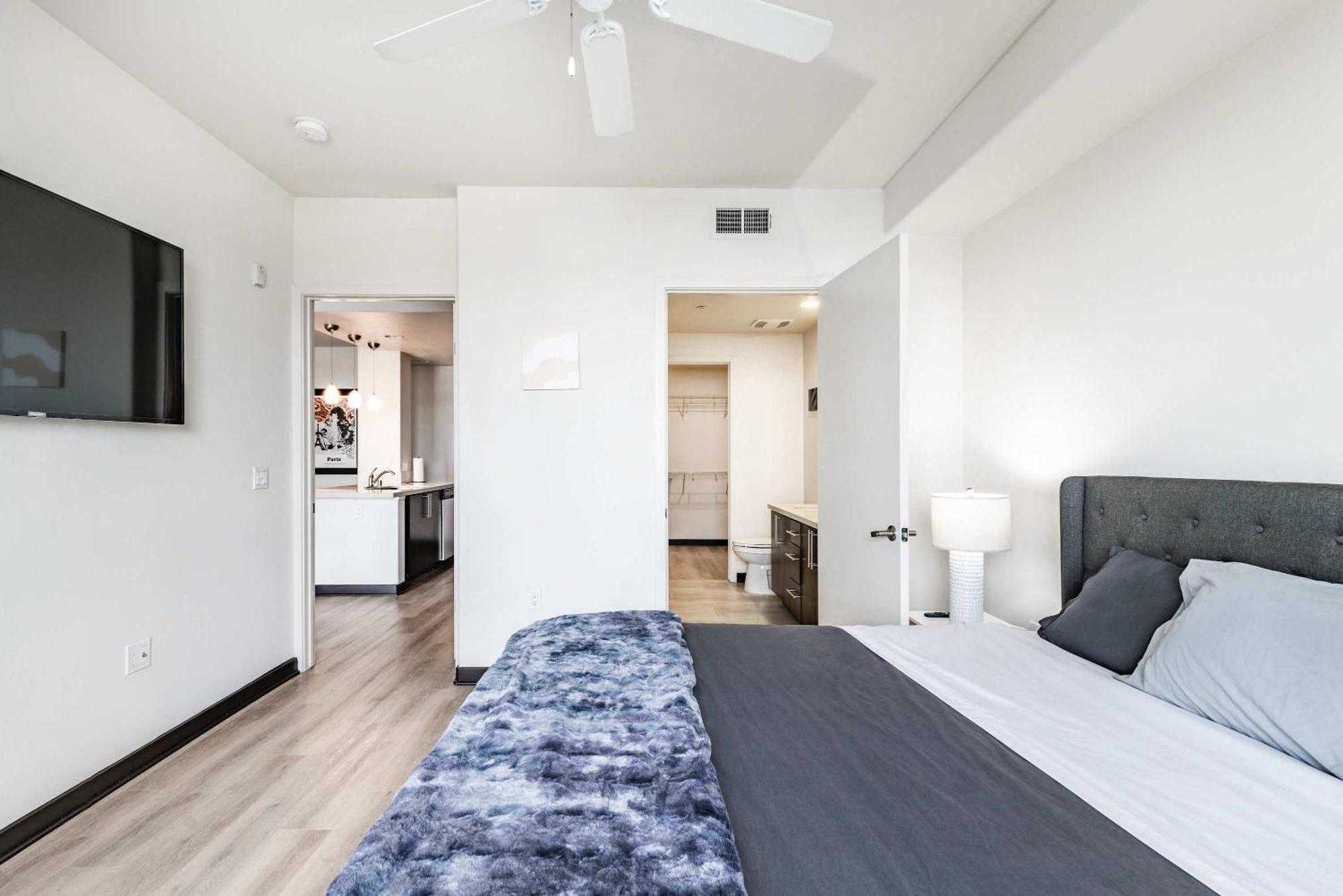 Apartment New 2br Weho Getaway D Los Angeles