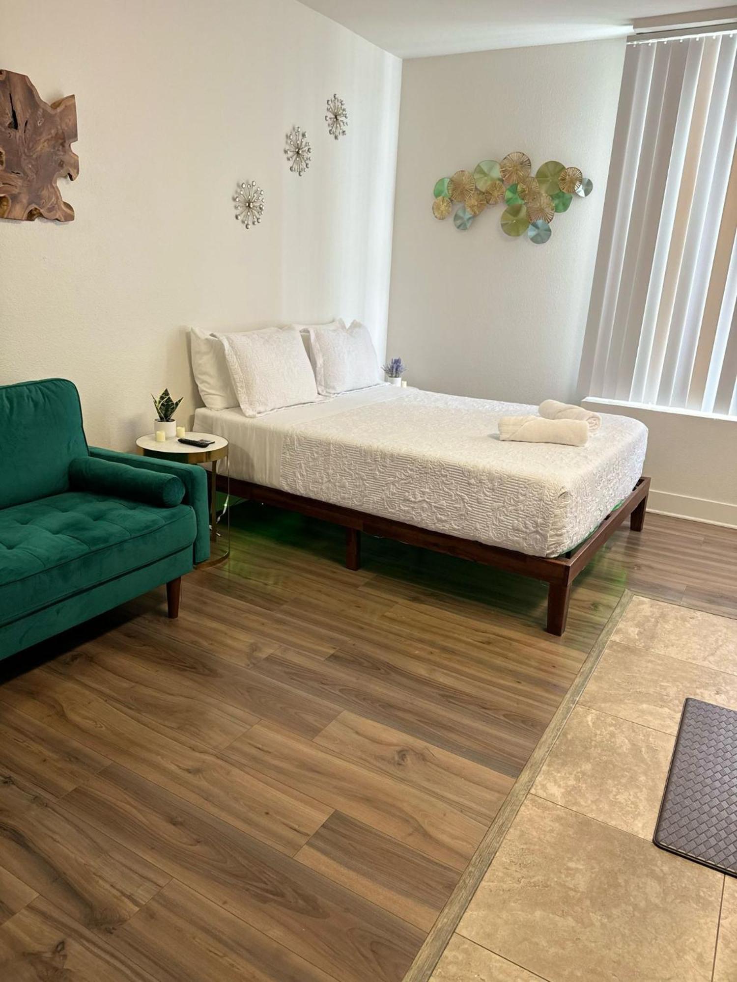 Exclusive In Mdr-venice With Pool, Gym & Hottub Los Angeles